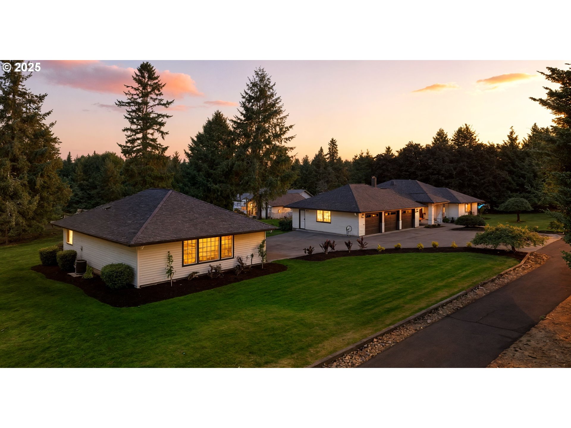 25600 NE 152ND AVE