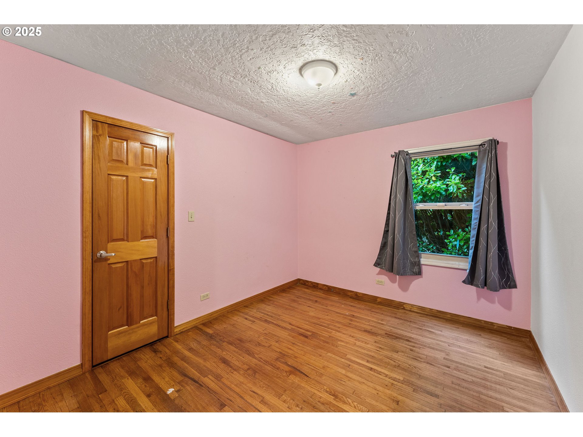 123 SCENIC VIEW DR