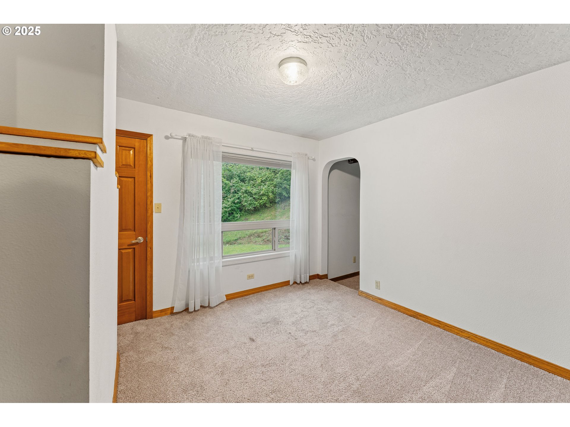 123 SCENIC VIEW DR