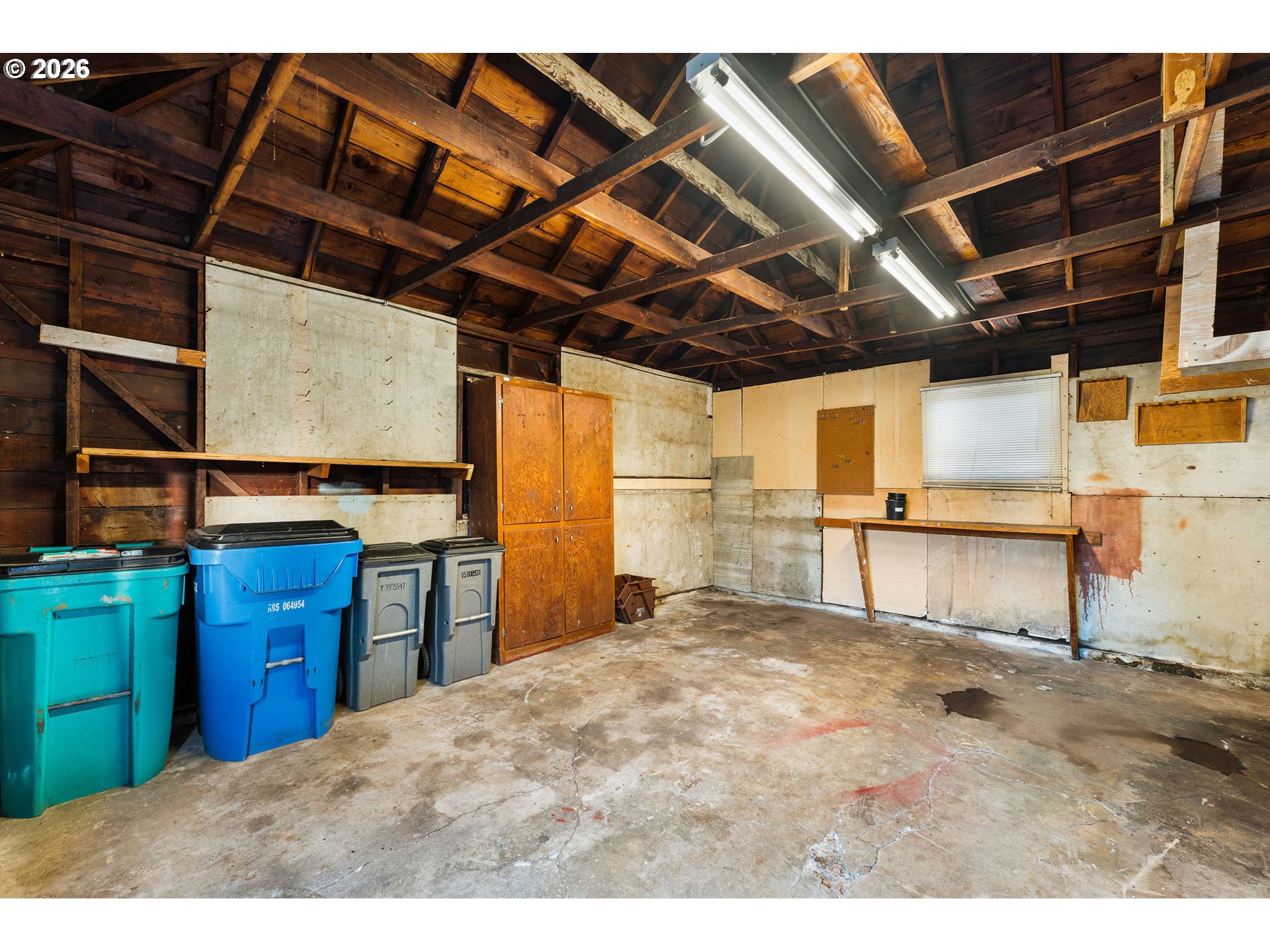 107 E 35TH ST