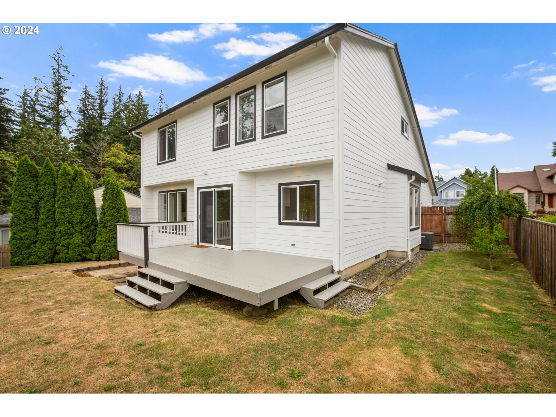 2408 NW NORWOOD ST