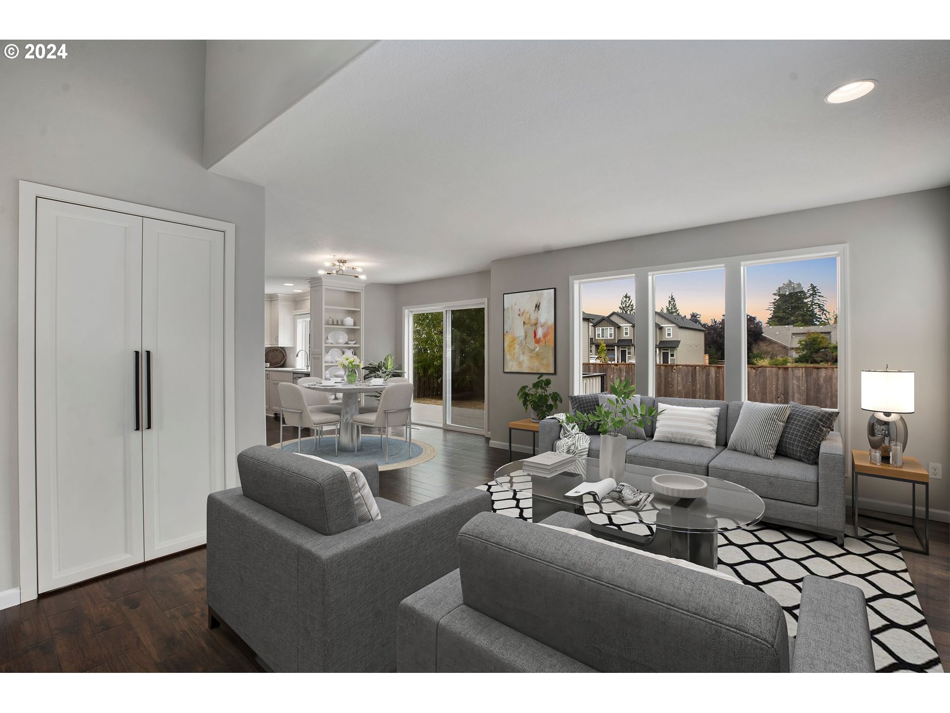 2408 NW NORWOOD ST