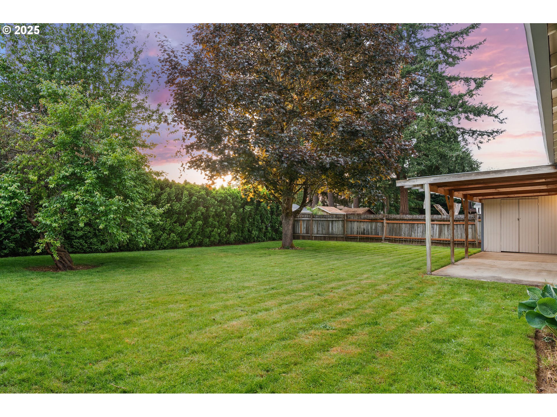 3208 NE 133RD CT