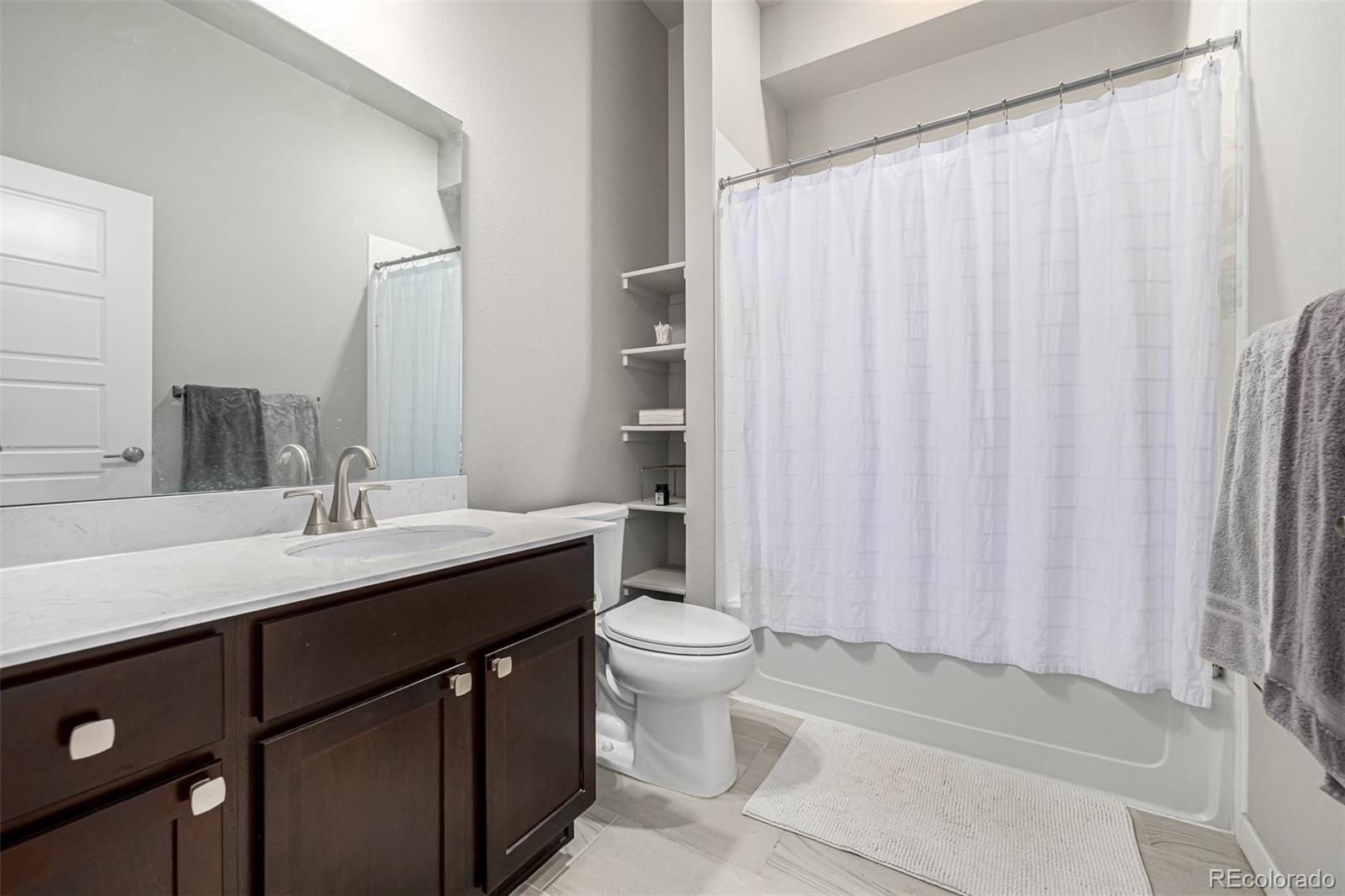 480 E Fremont Place Unit: 410