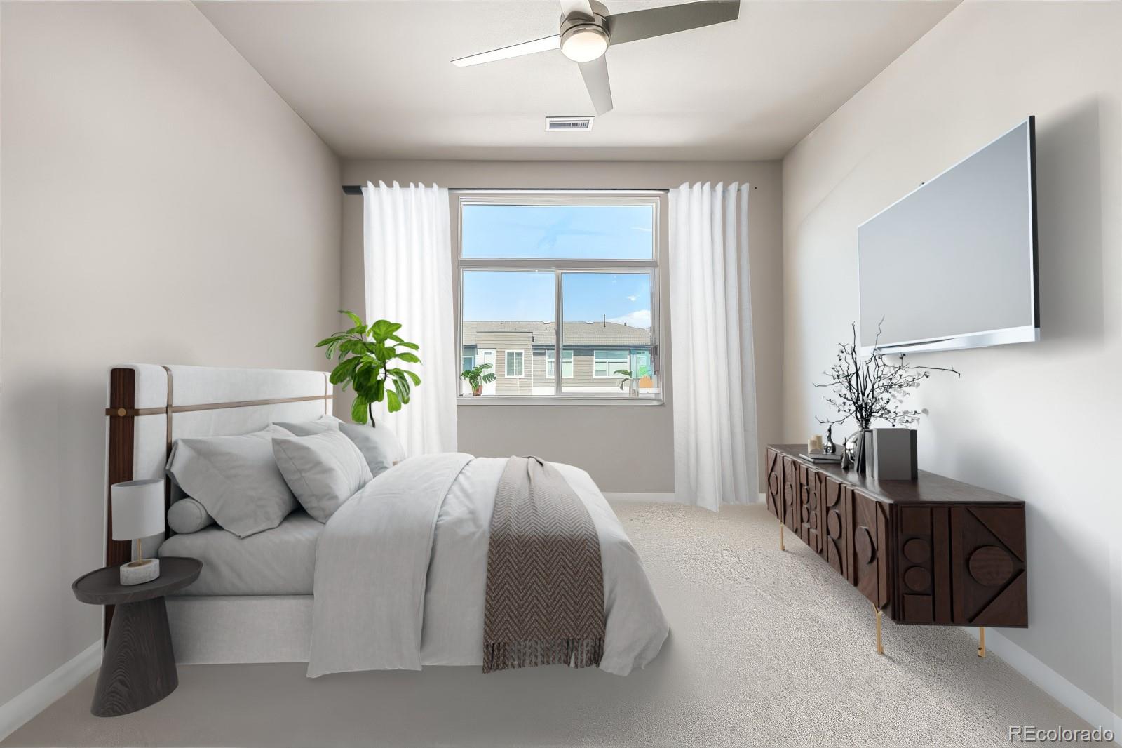 480 E Fremont Place Unit: 410