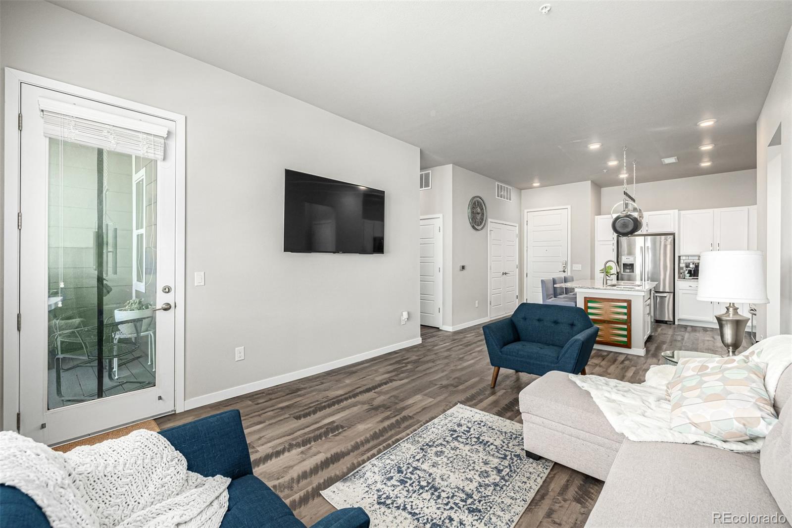 480 E Fremont Place Unit: 410