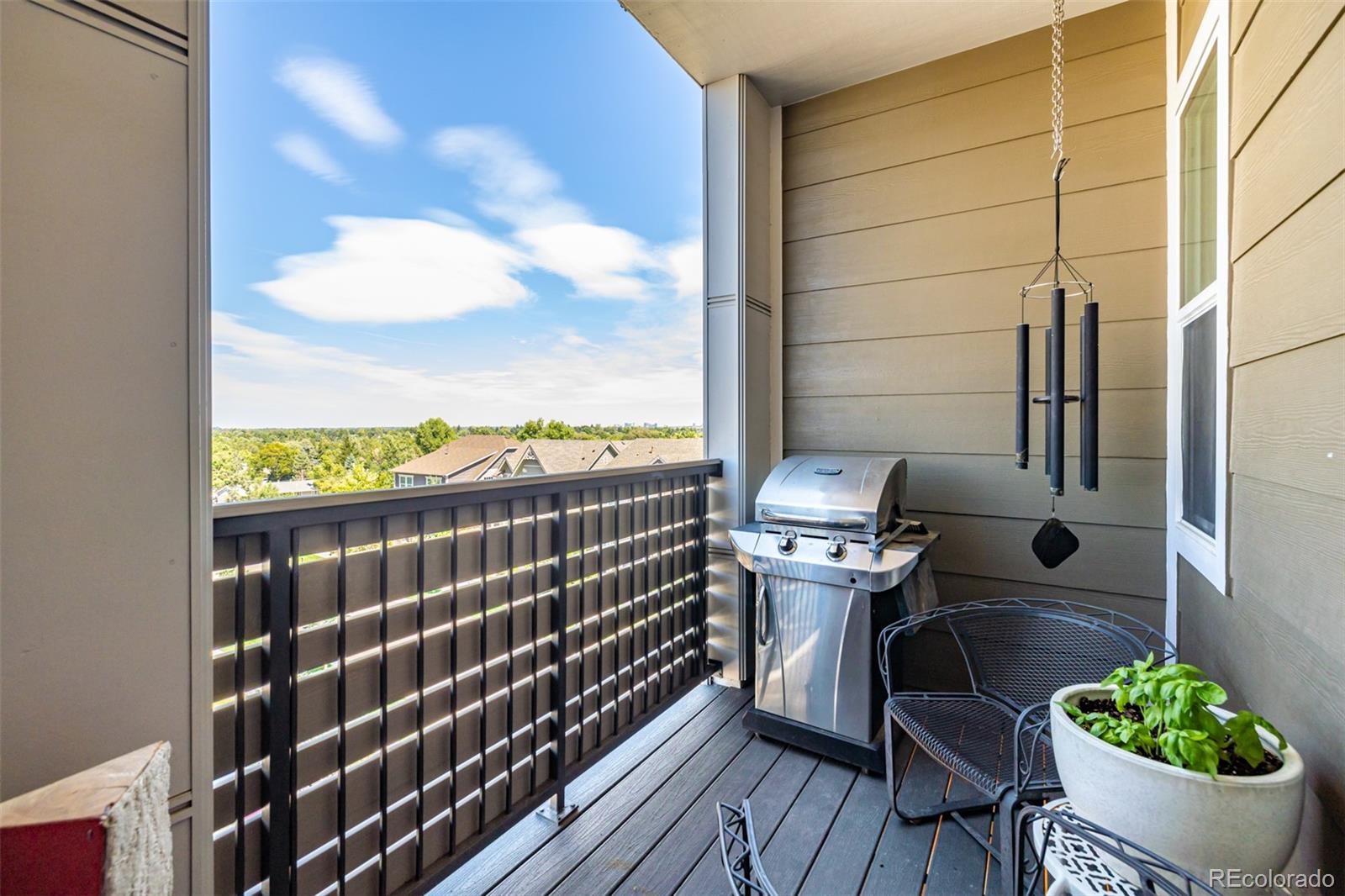 480 E Fremont Place Unit: 410