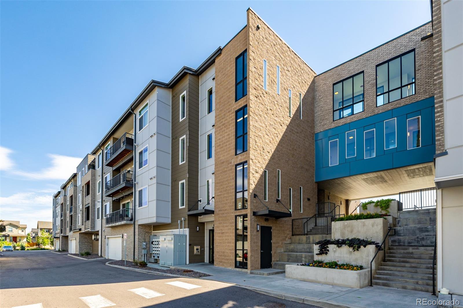 480 E Fremont Place Unit: 410
