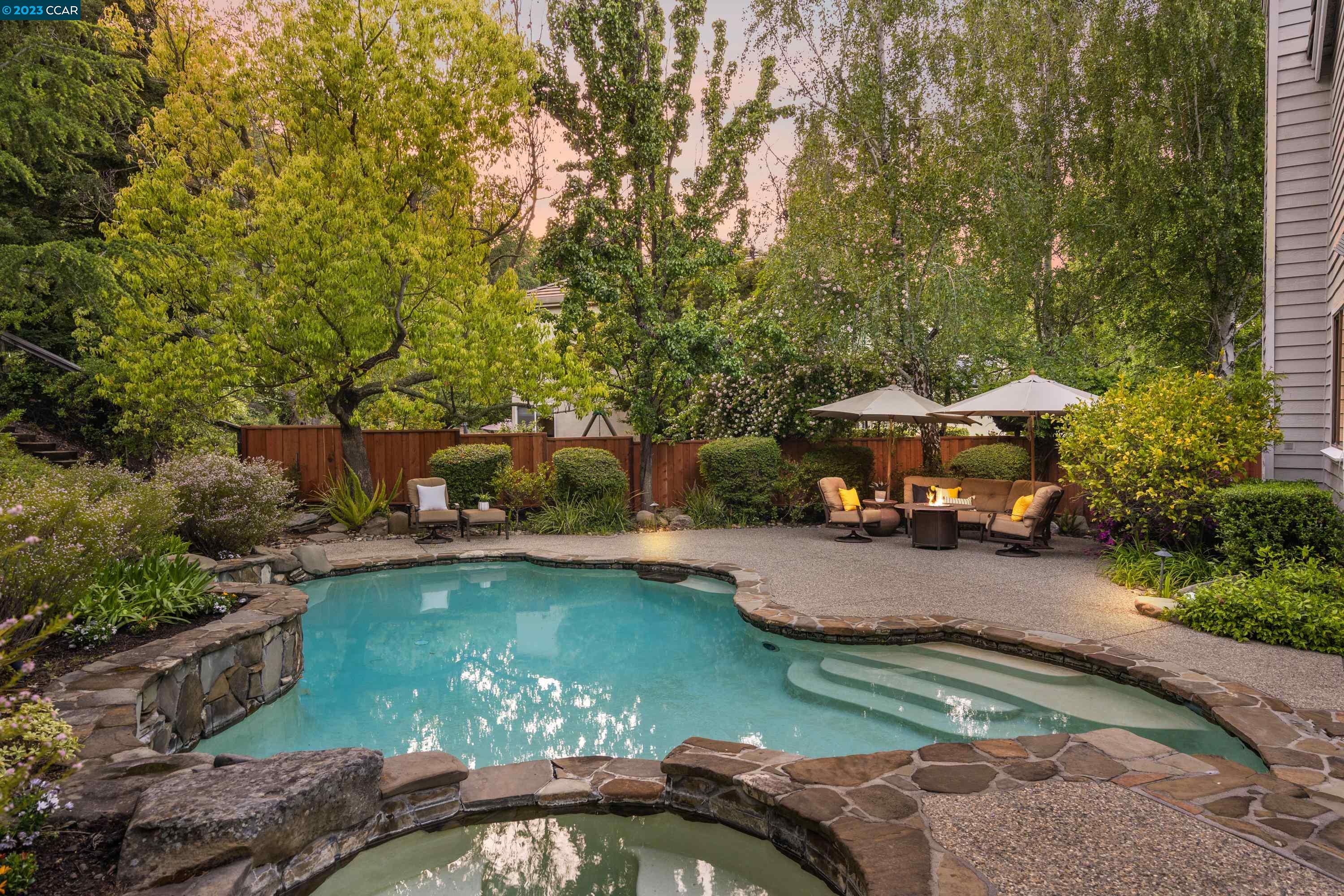 135 Lark Court