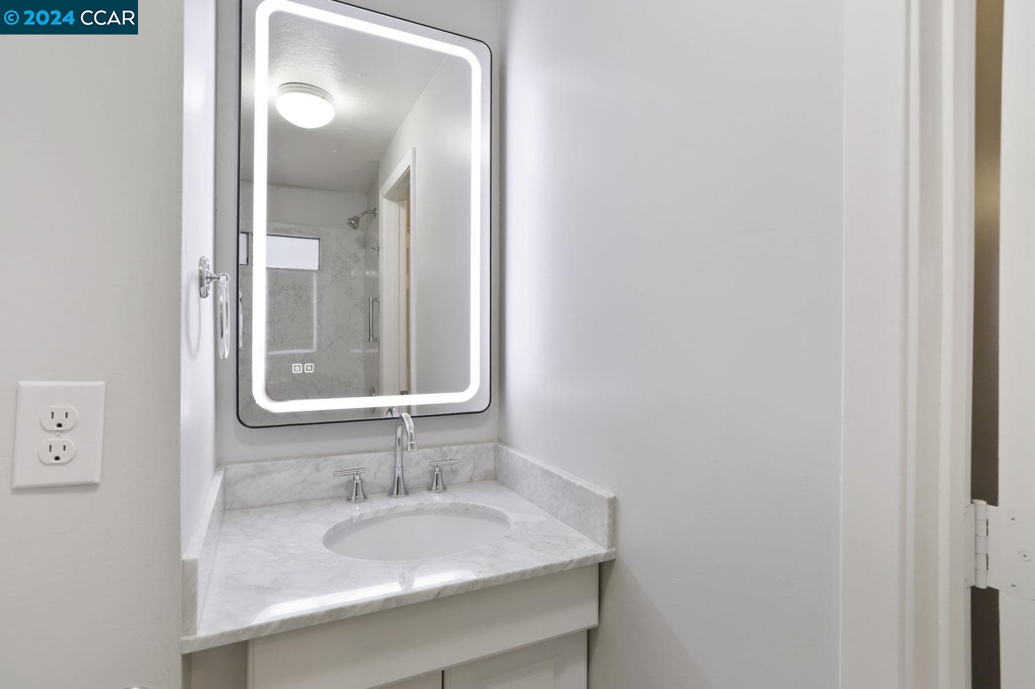 8600 West Lane Unit: 143