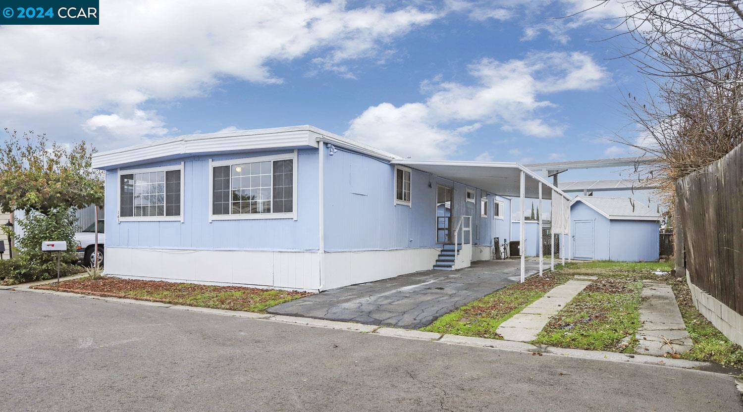 8600 West Lane Unit: 143