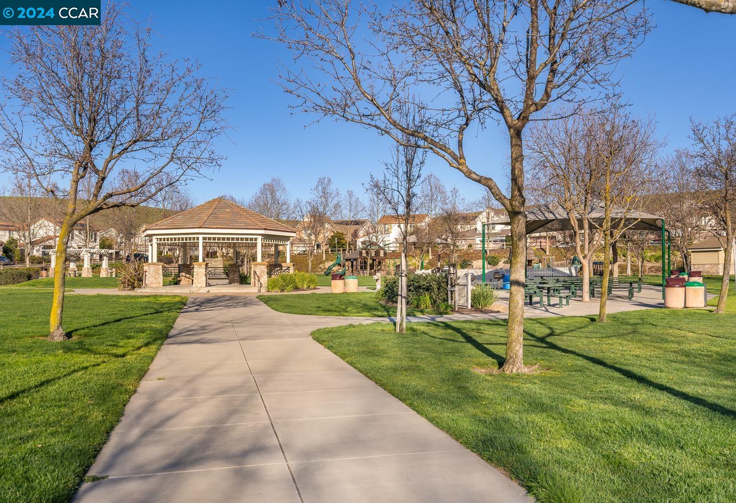 7319 Balmoral Way