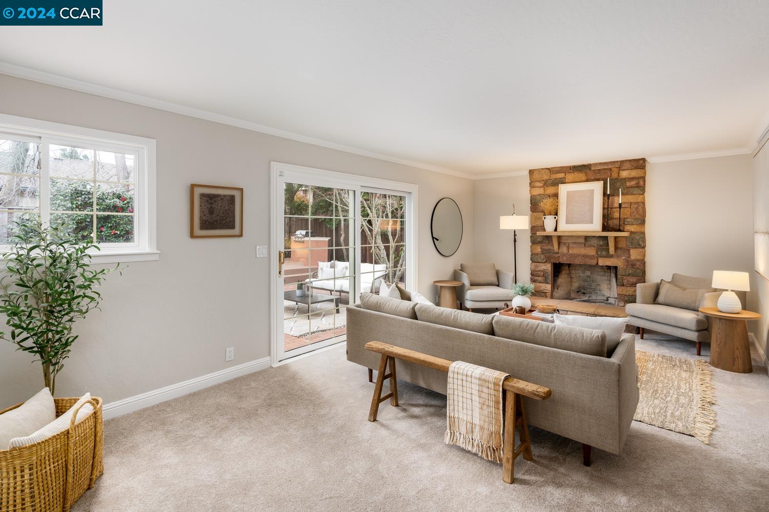 573 Zephyr Cir