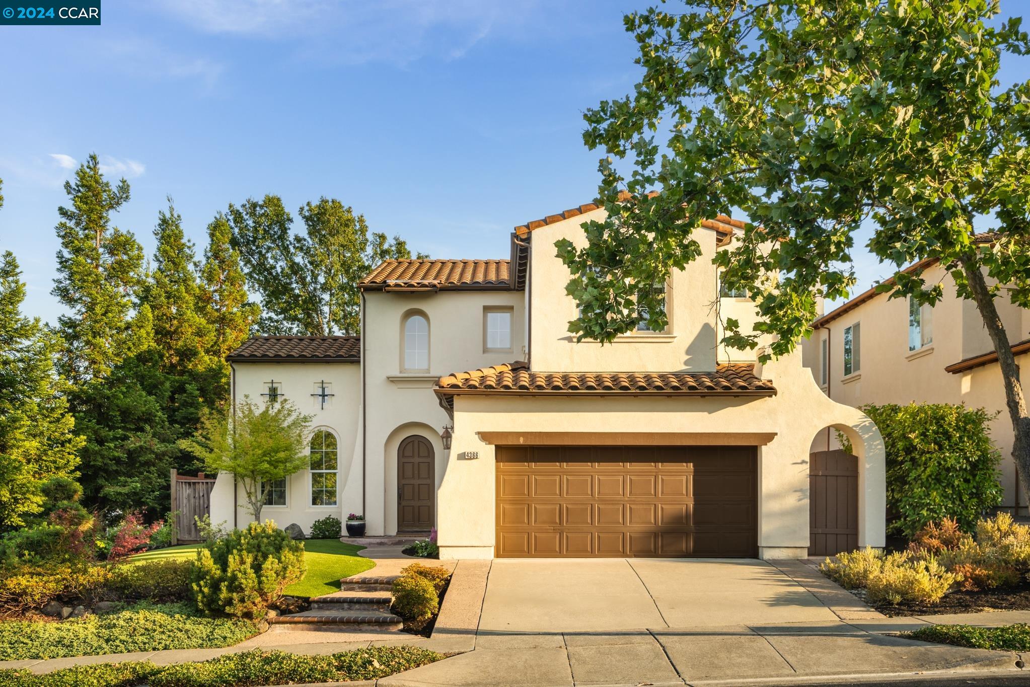 4366 Lilac Ridge Rd