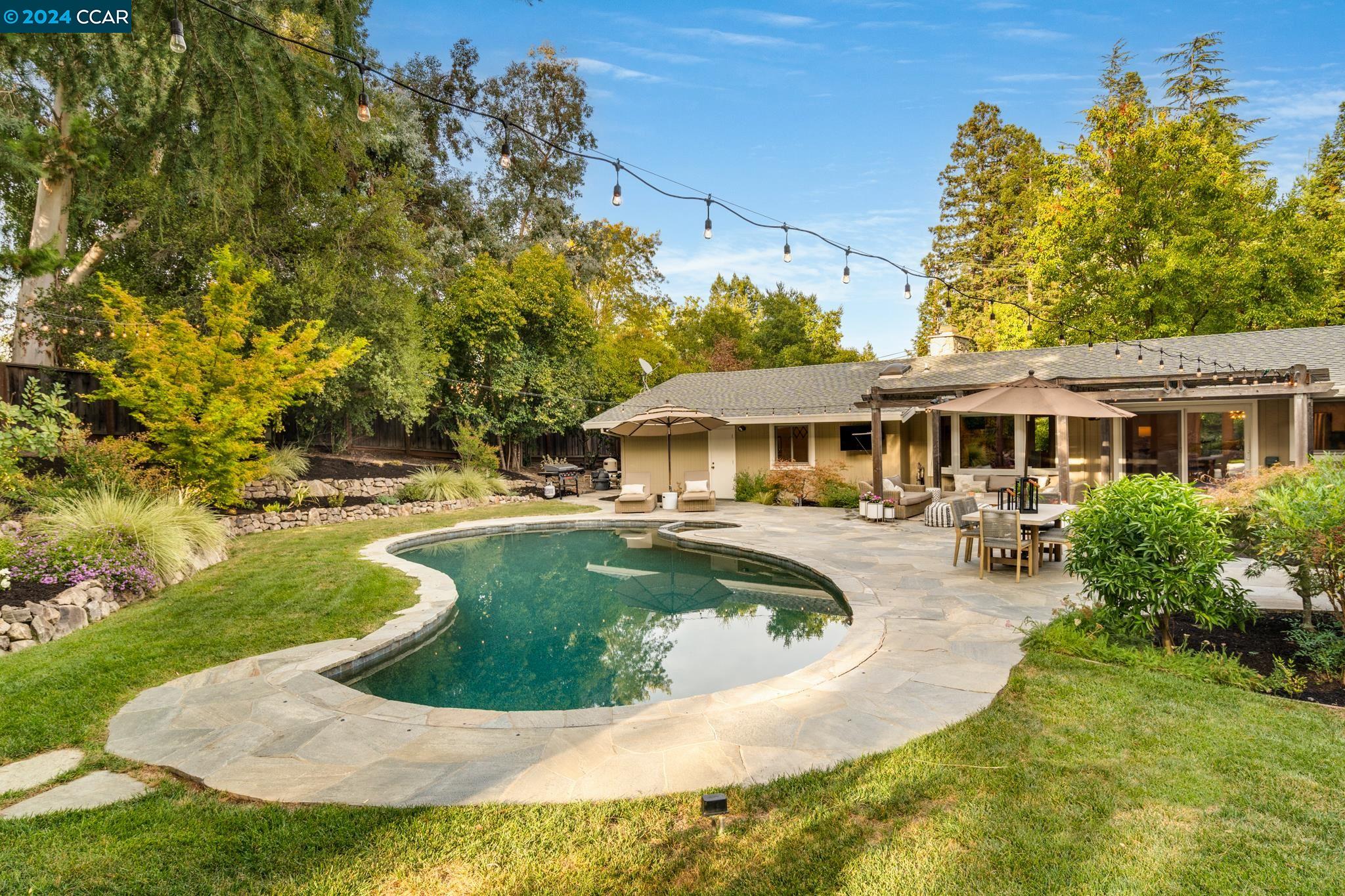 161 Vernal Dr