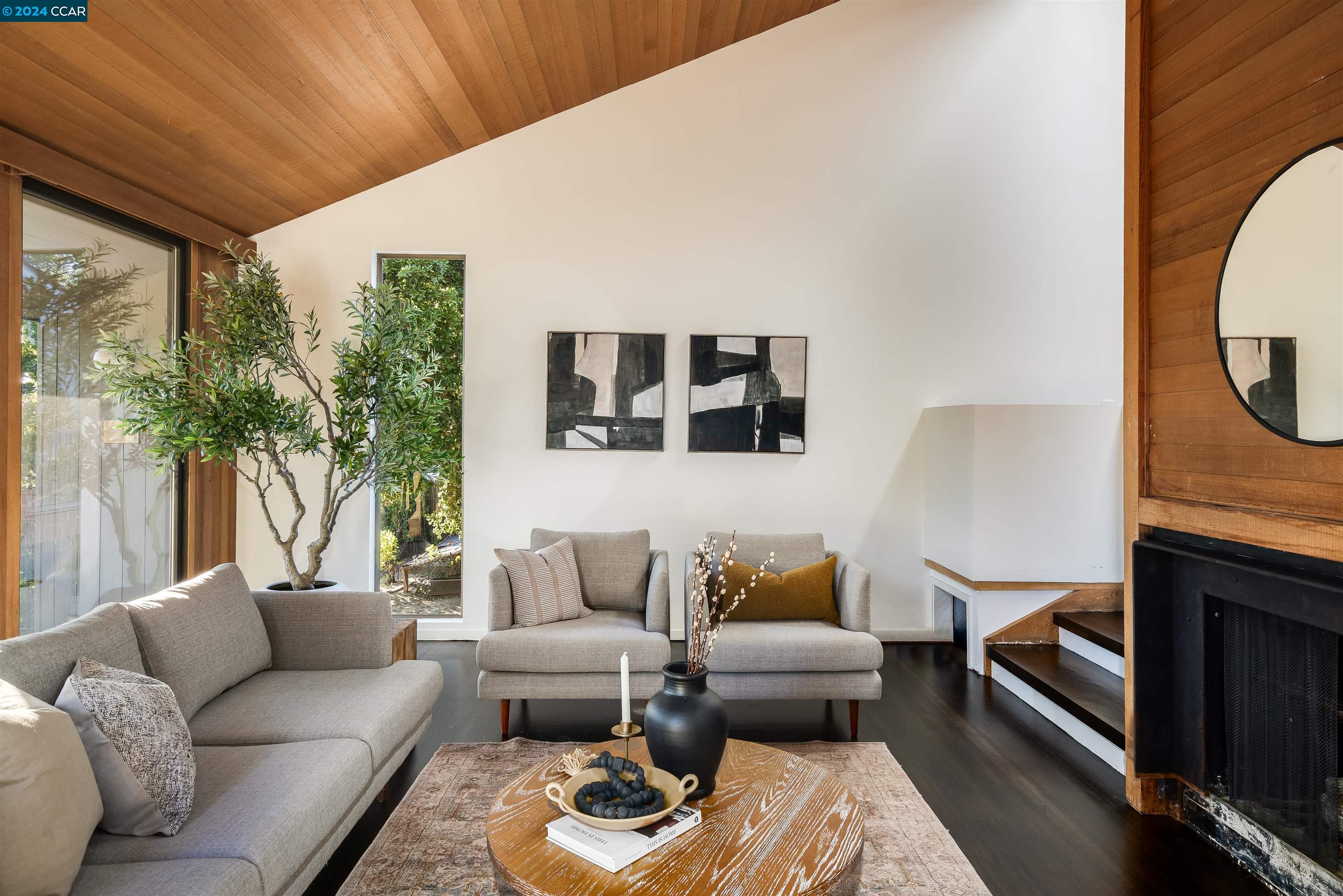 336 Castle Crest Road