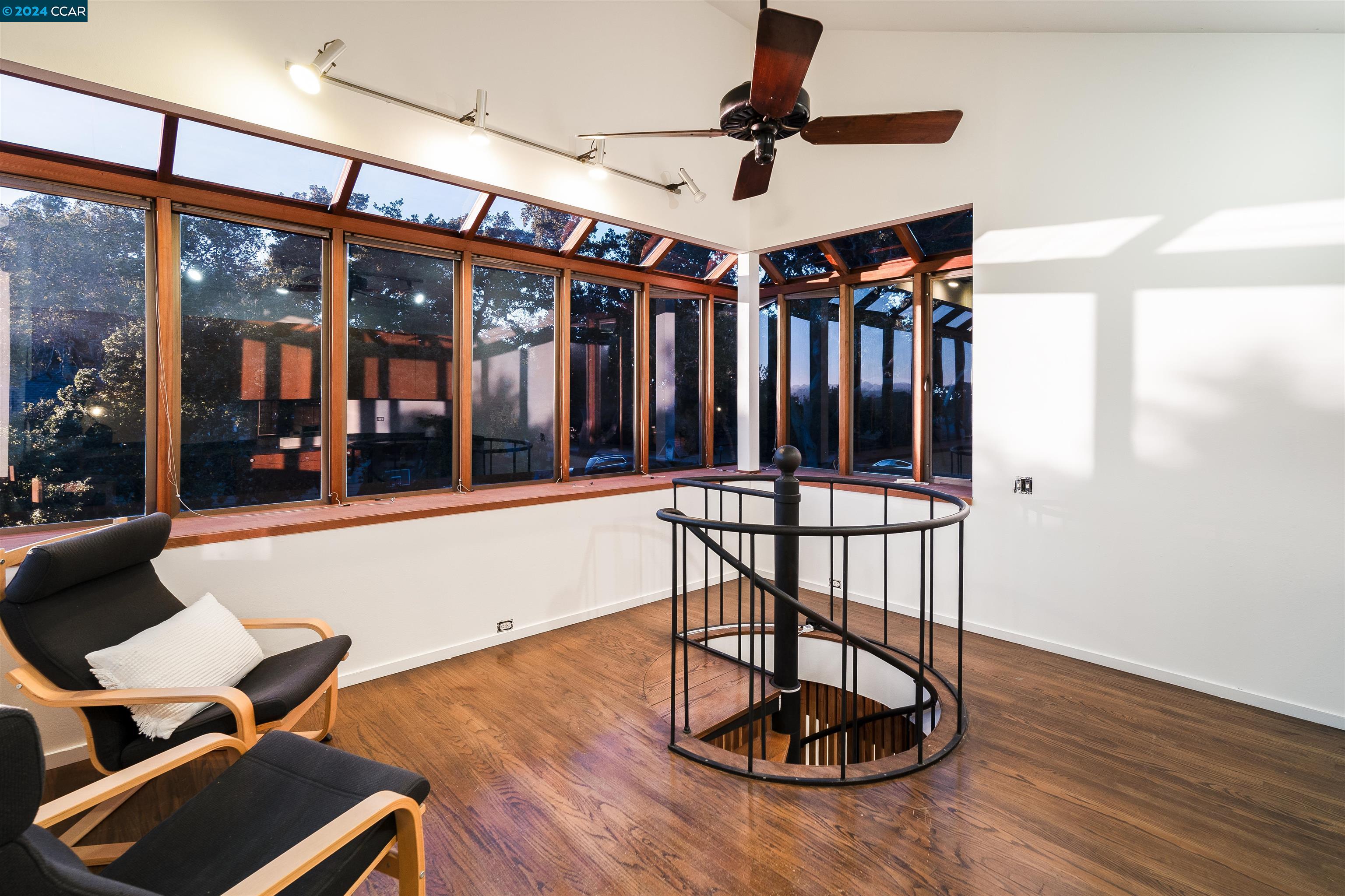 336 Castle Crest Road