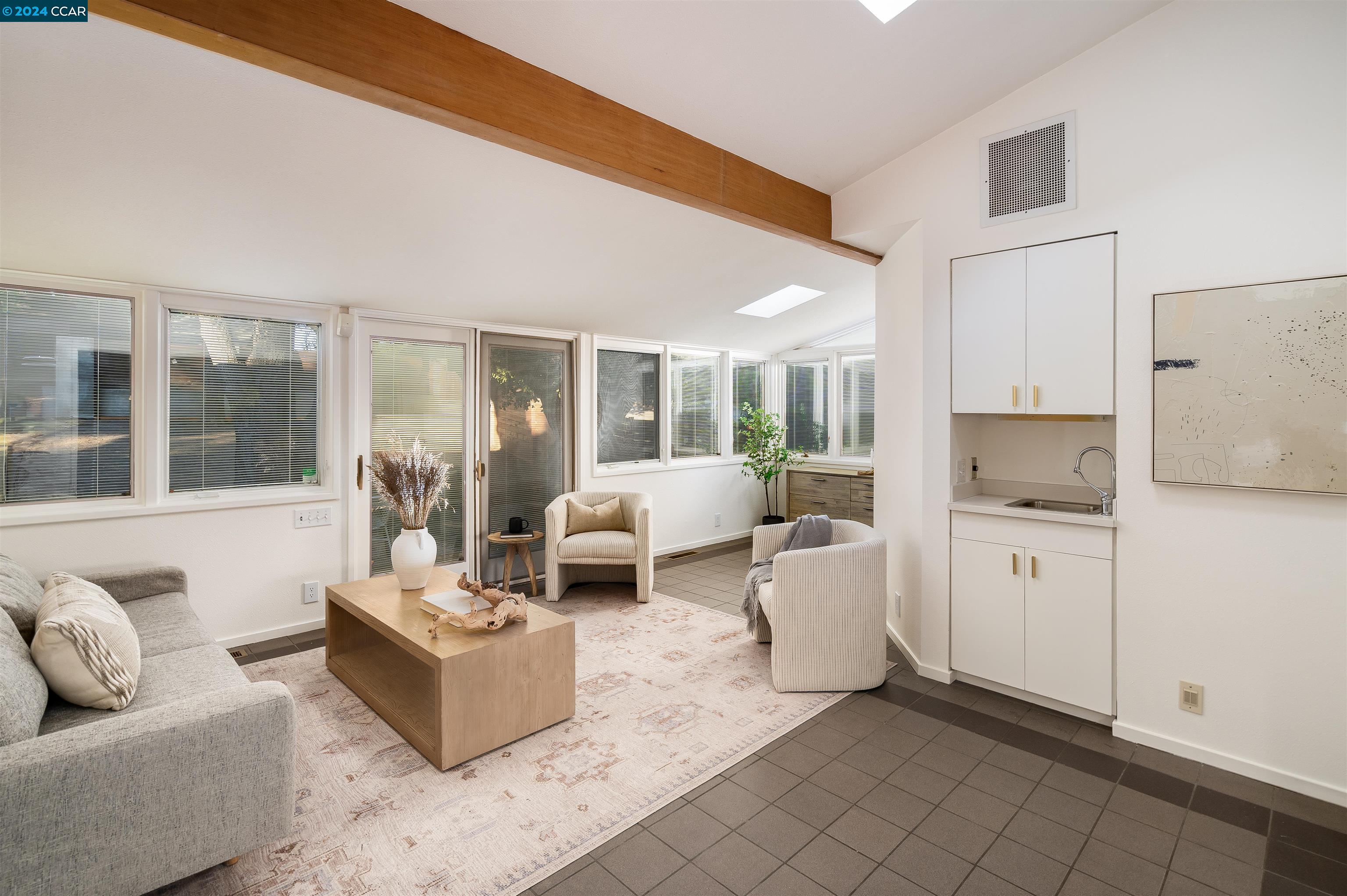 336 Castle Crest Road