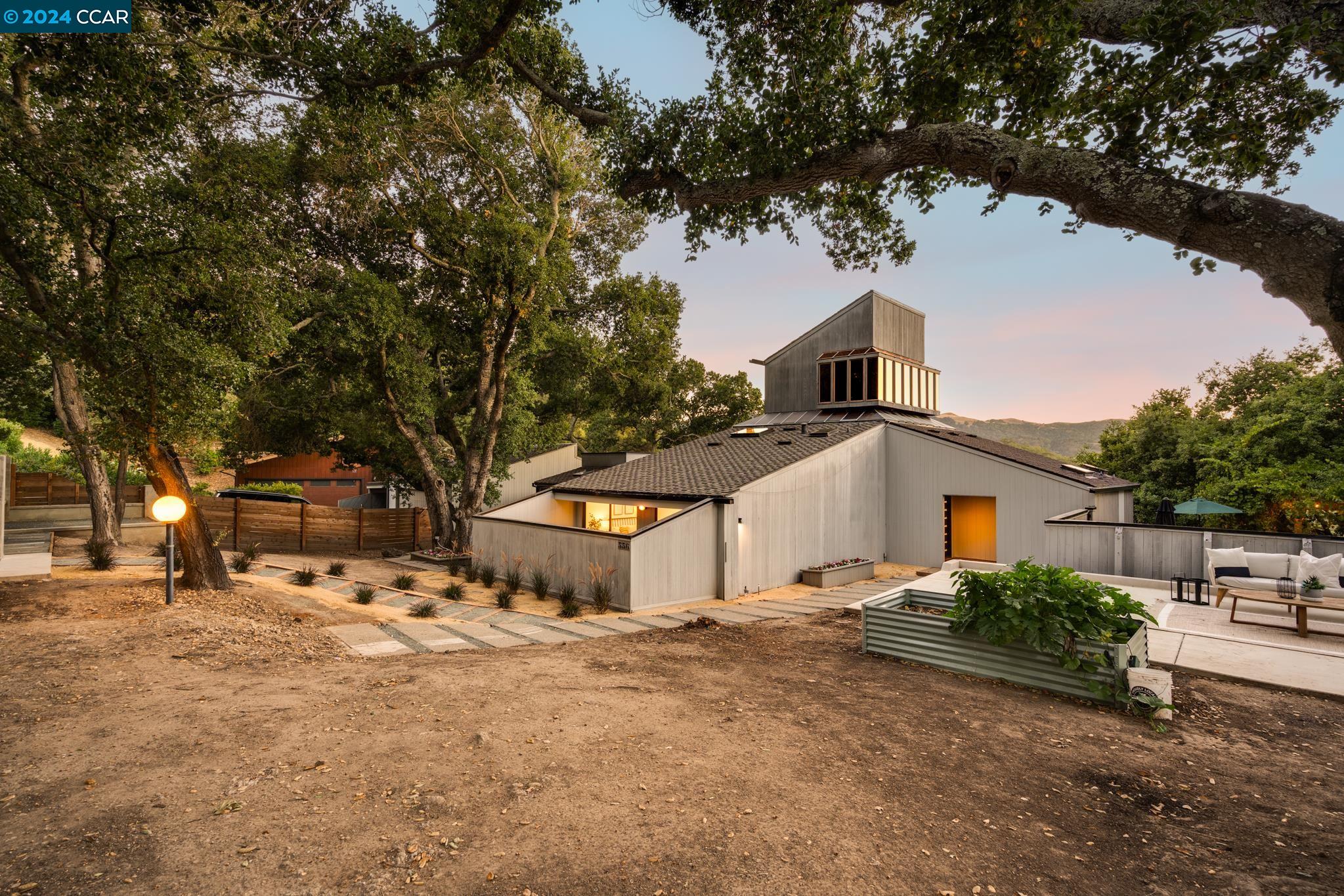 336 Castle Crest Road