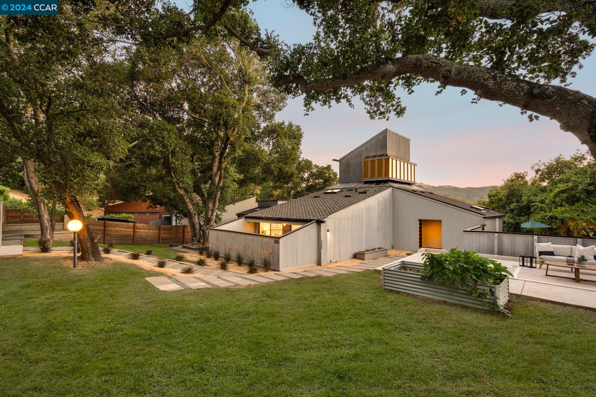 336 Castle Crest Road