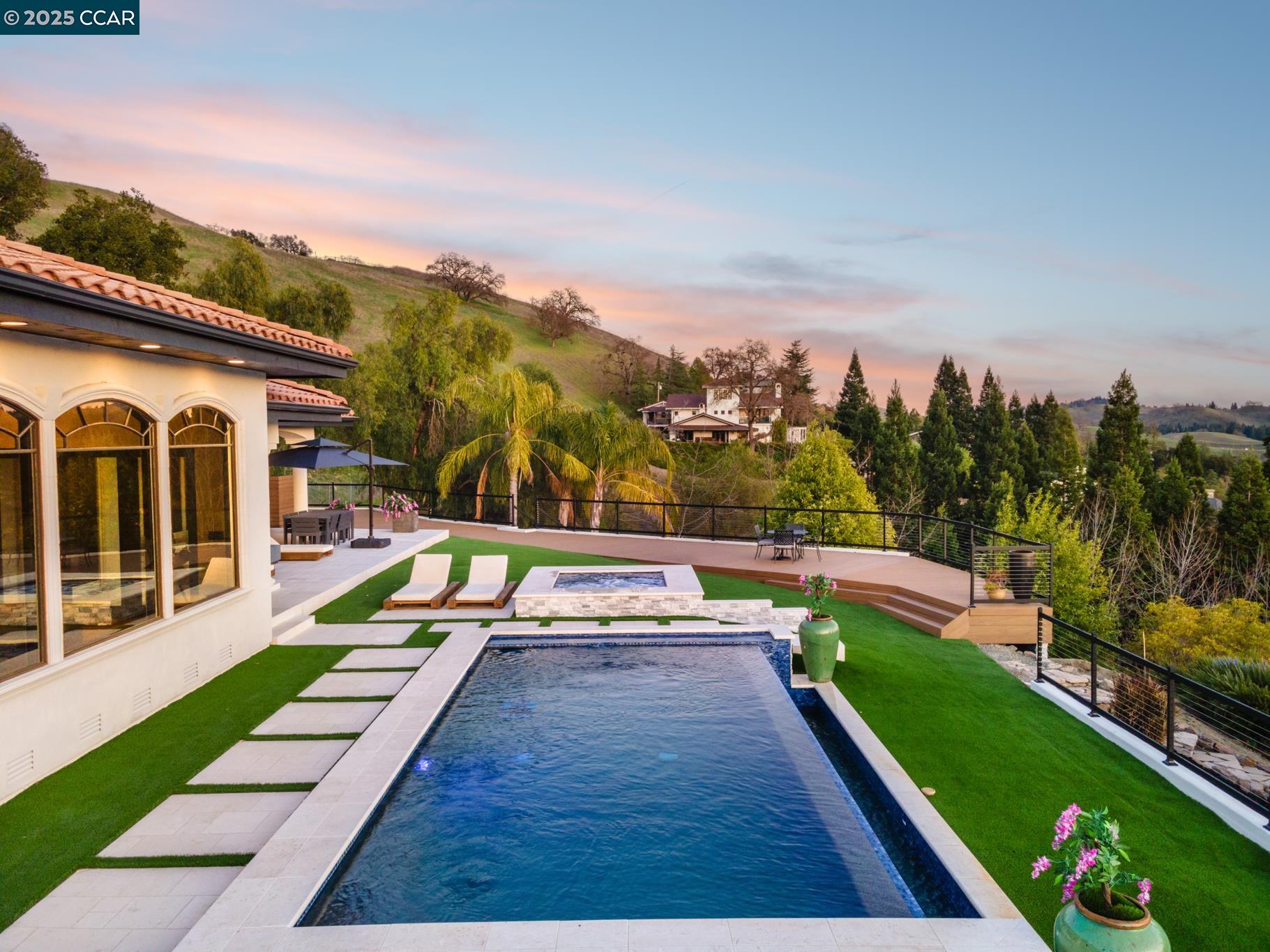 2470 Caballo Ranchero Dr