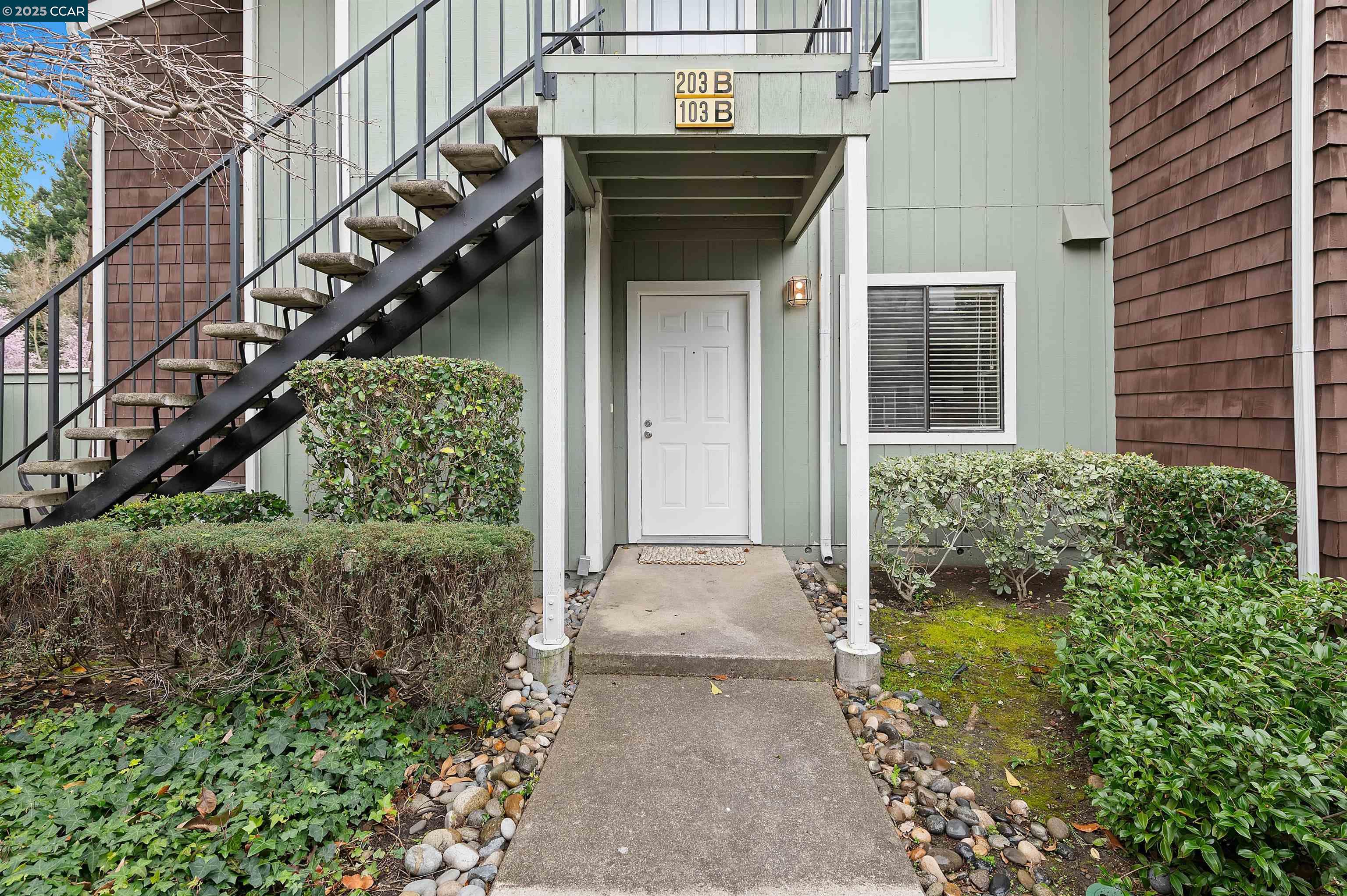 103 Compton Cir # B