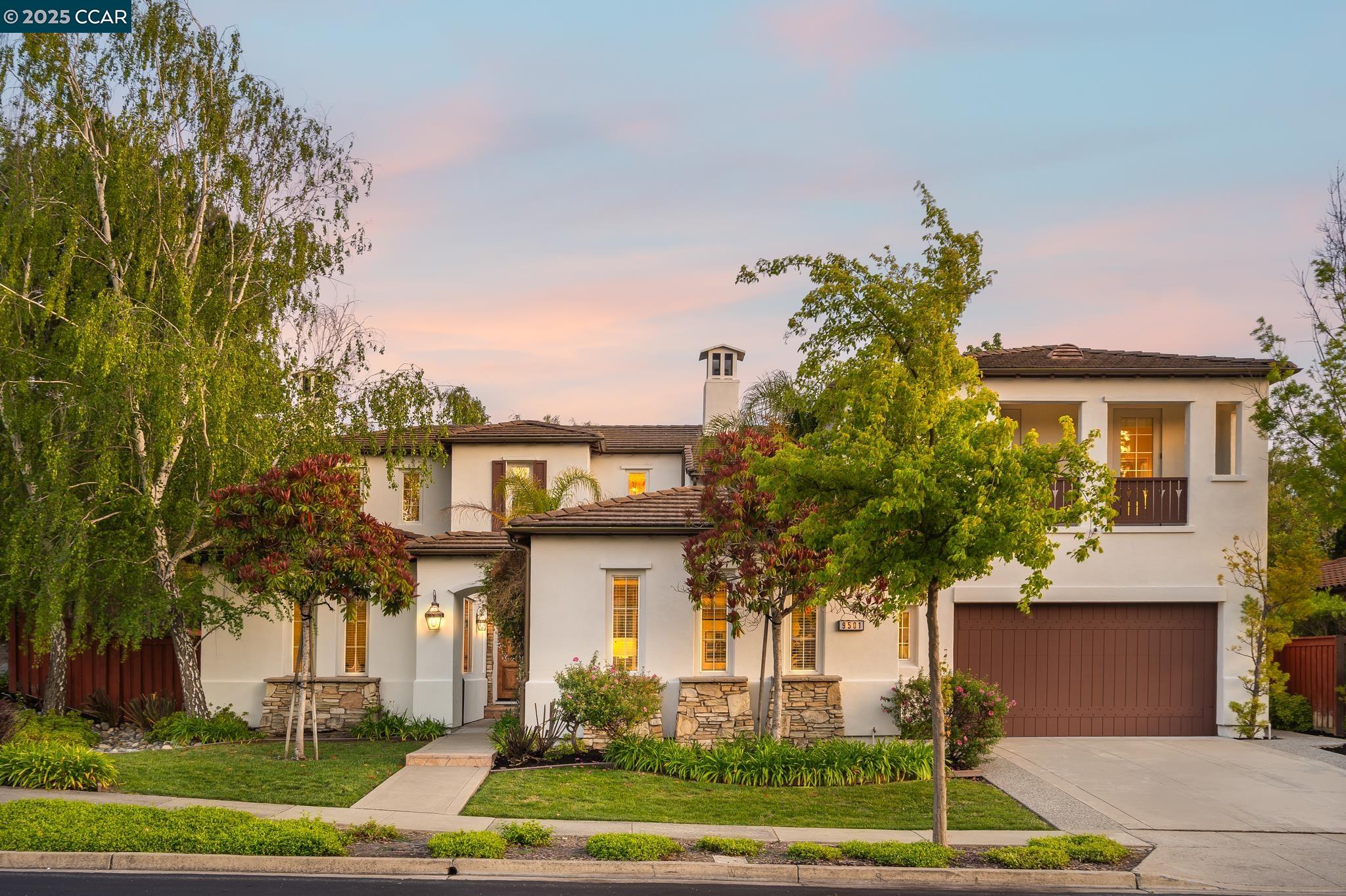 9501 Velvet Leaf Cir