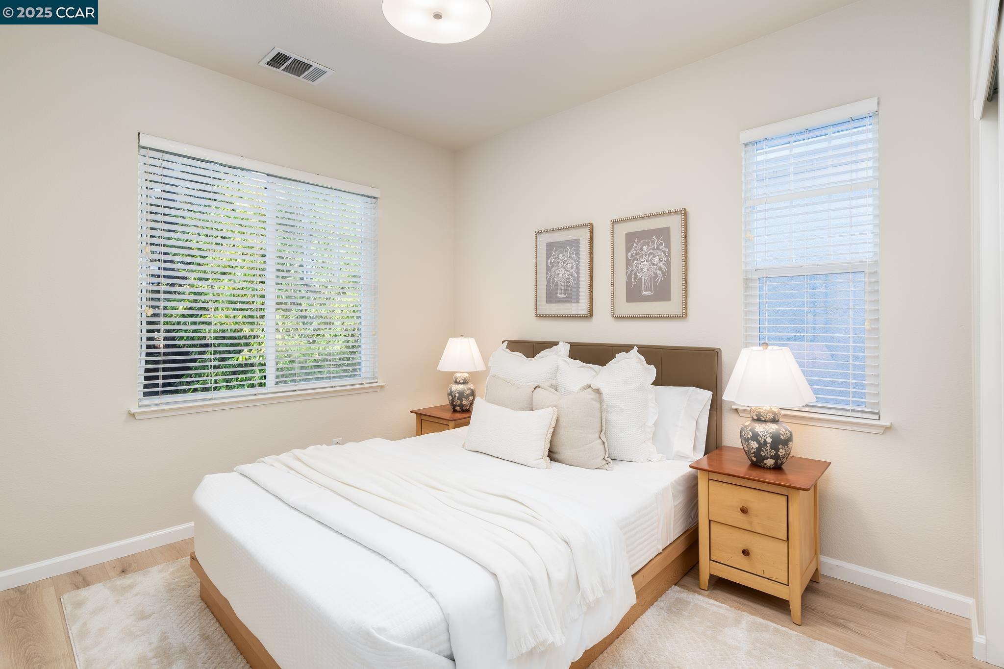 2258 S Donovan Way