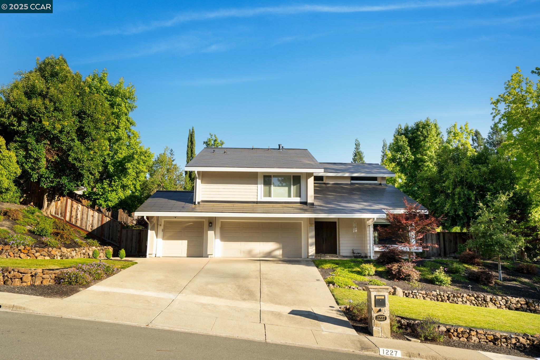 1227 Dutch Mill Dr