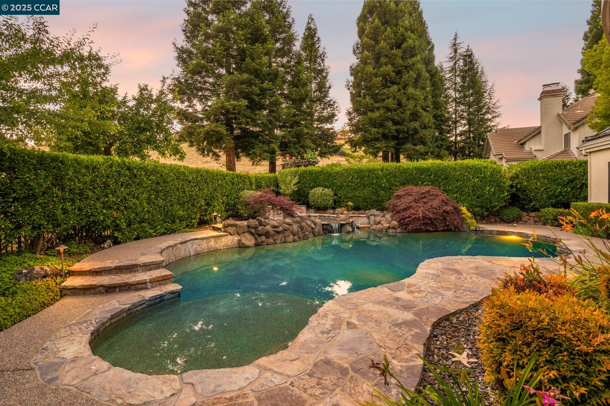 3284 Blackhawk Meadow Dr