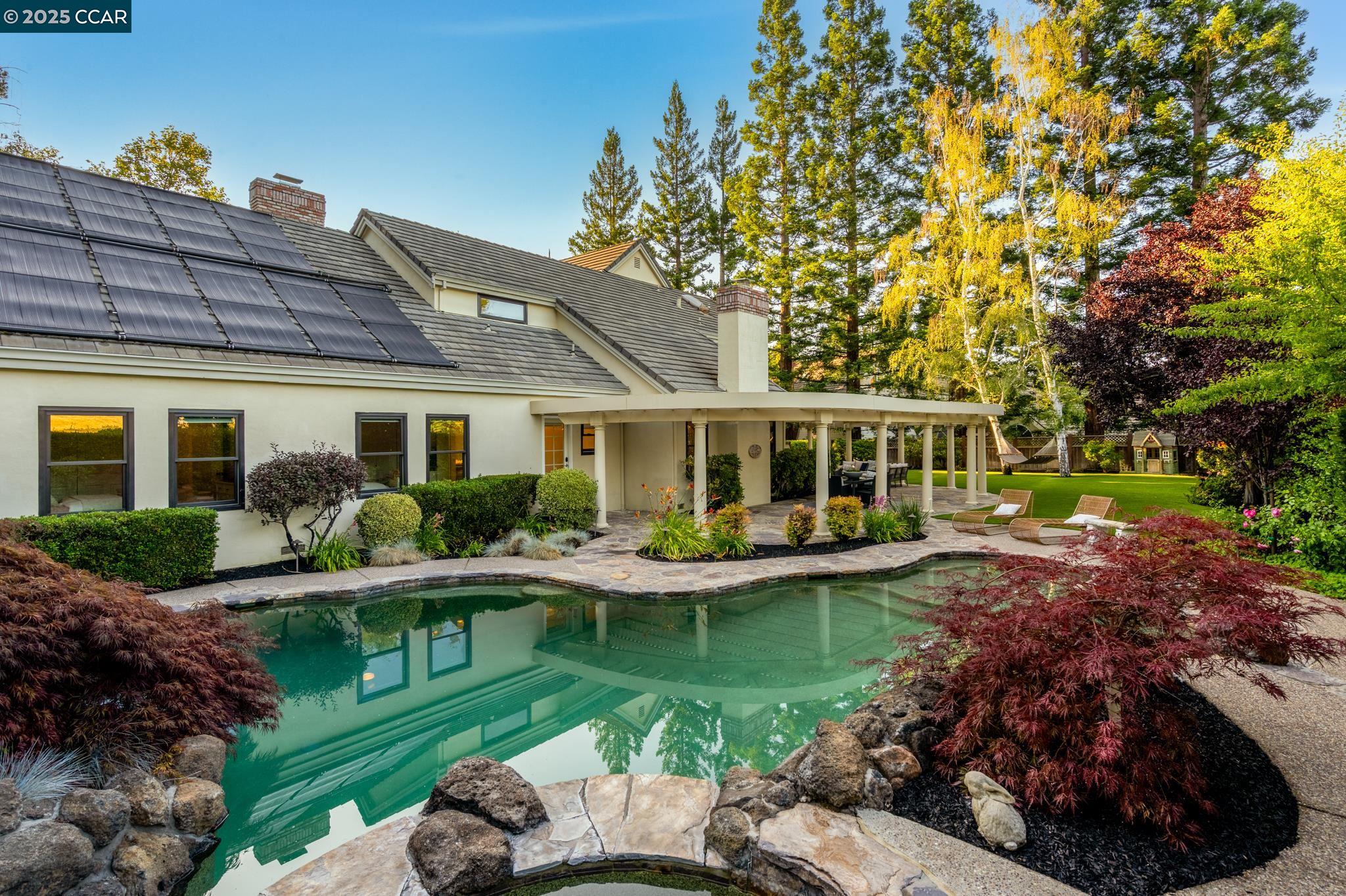 3284 Blackhawk Meadow Dr