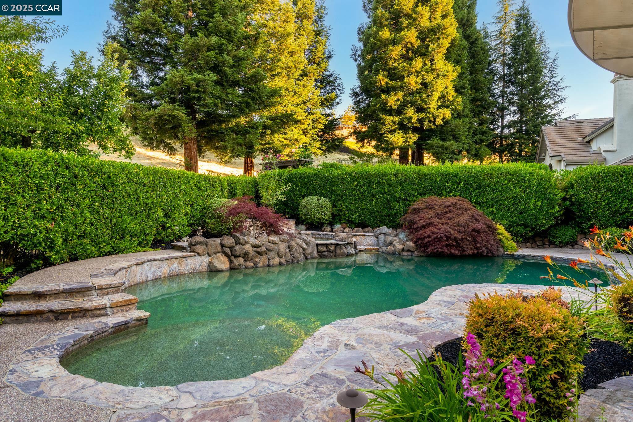 3284 Blackhawk Meadow Dr