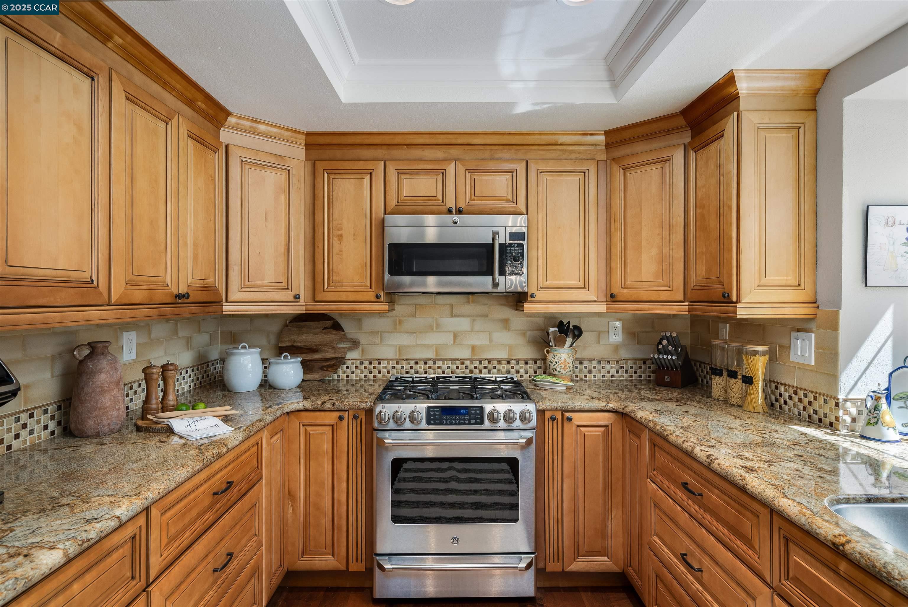 175 Woodview Terrace Dr
