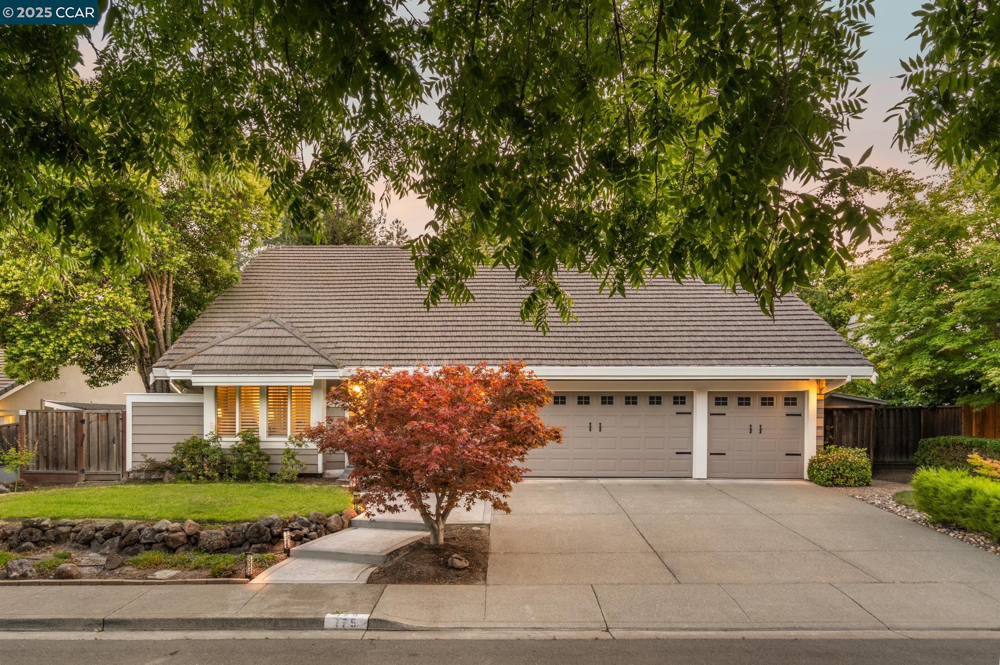 175 Woodview Terrace Dr