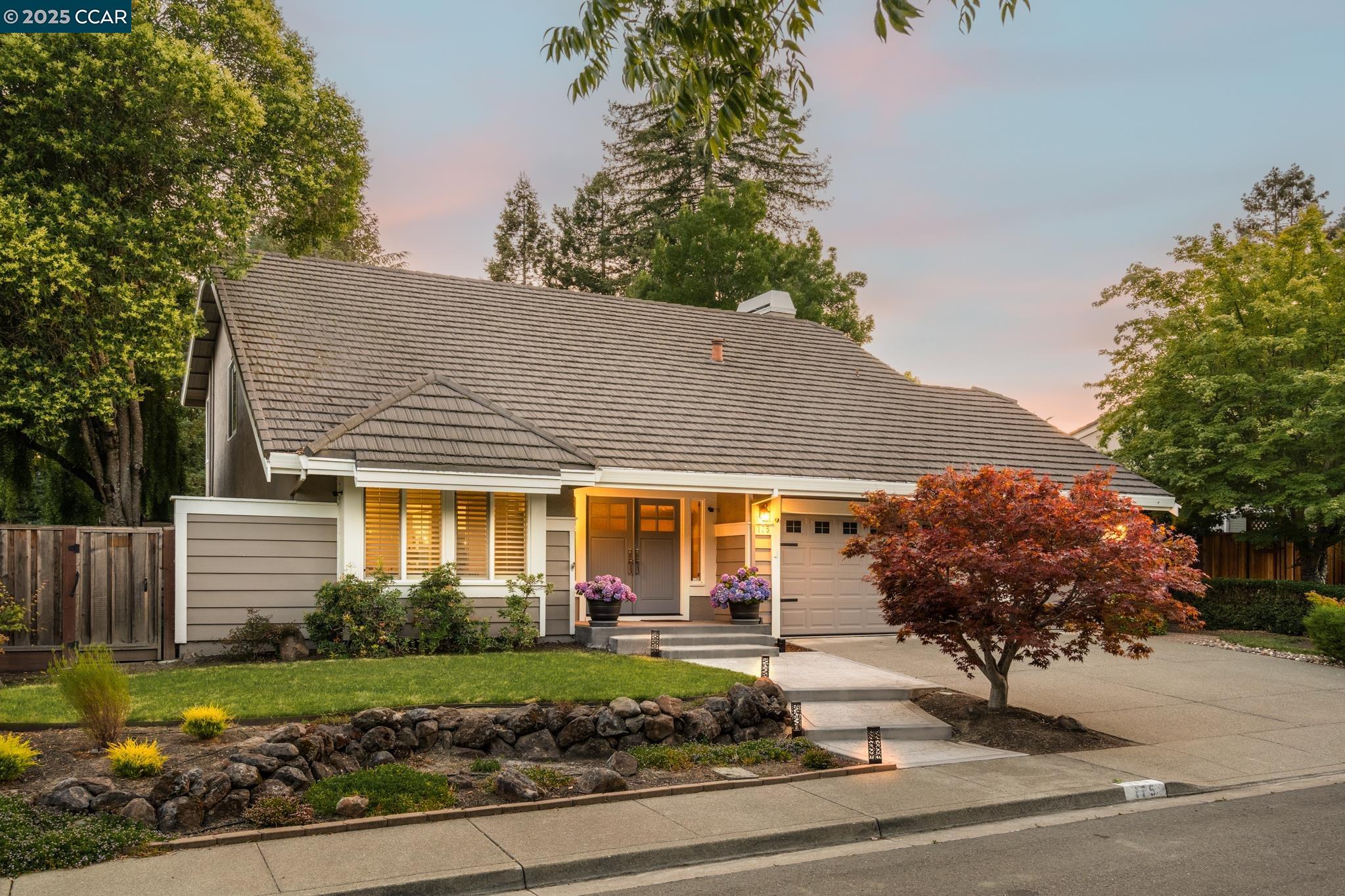 175 Woodview Terrace Dr