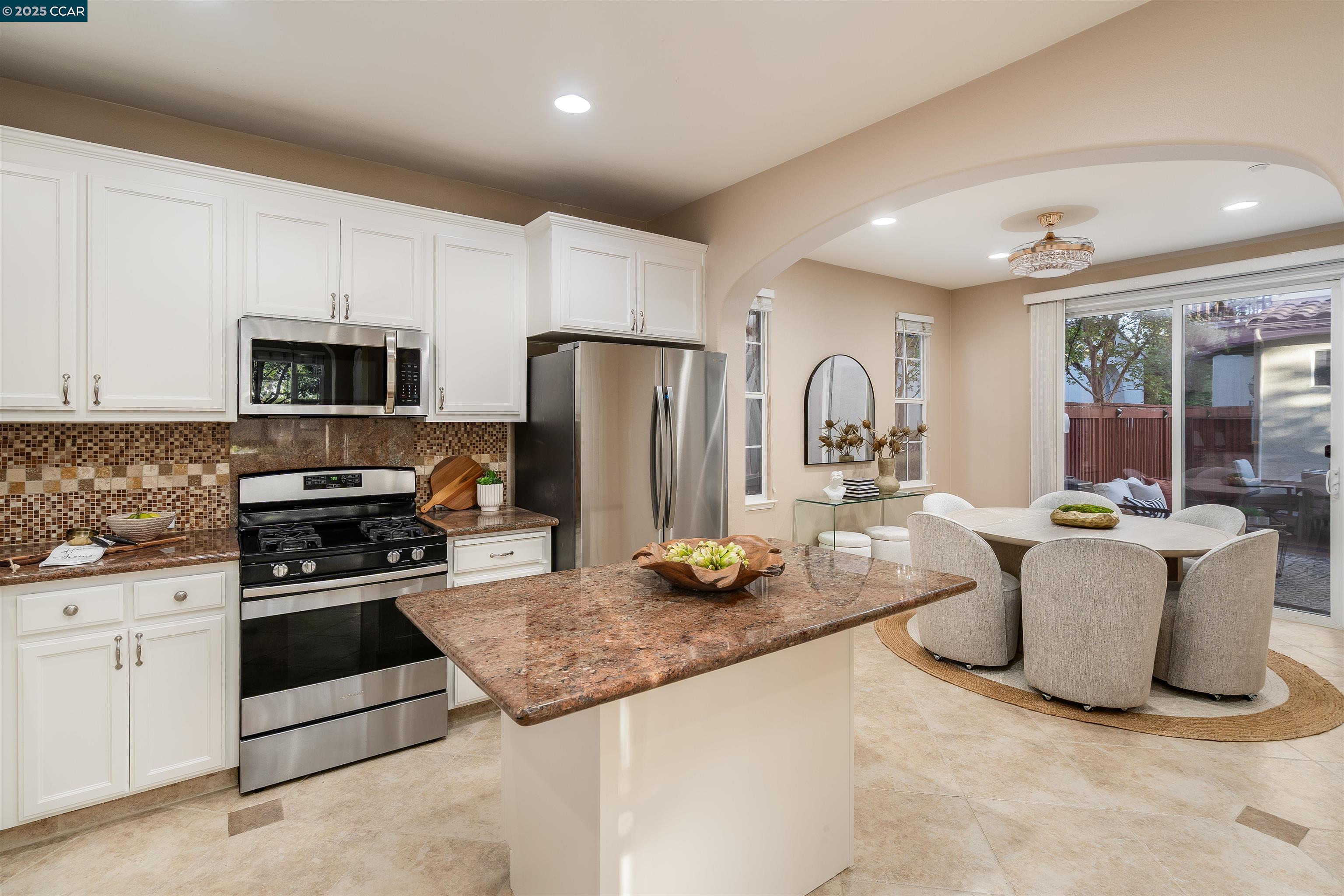 9752 Belladonna Dr