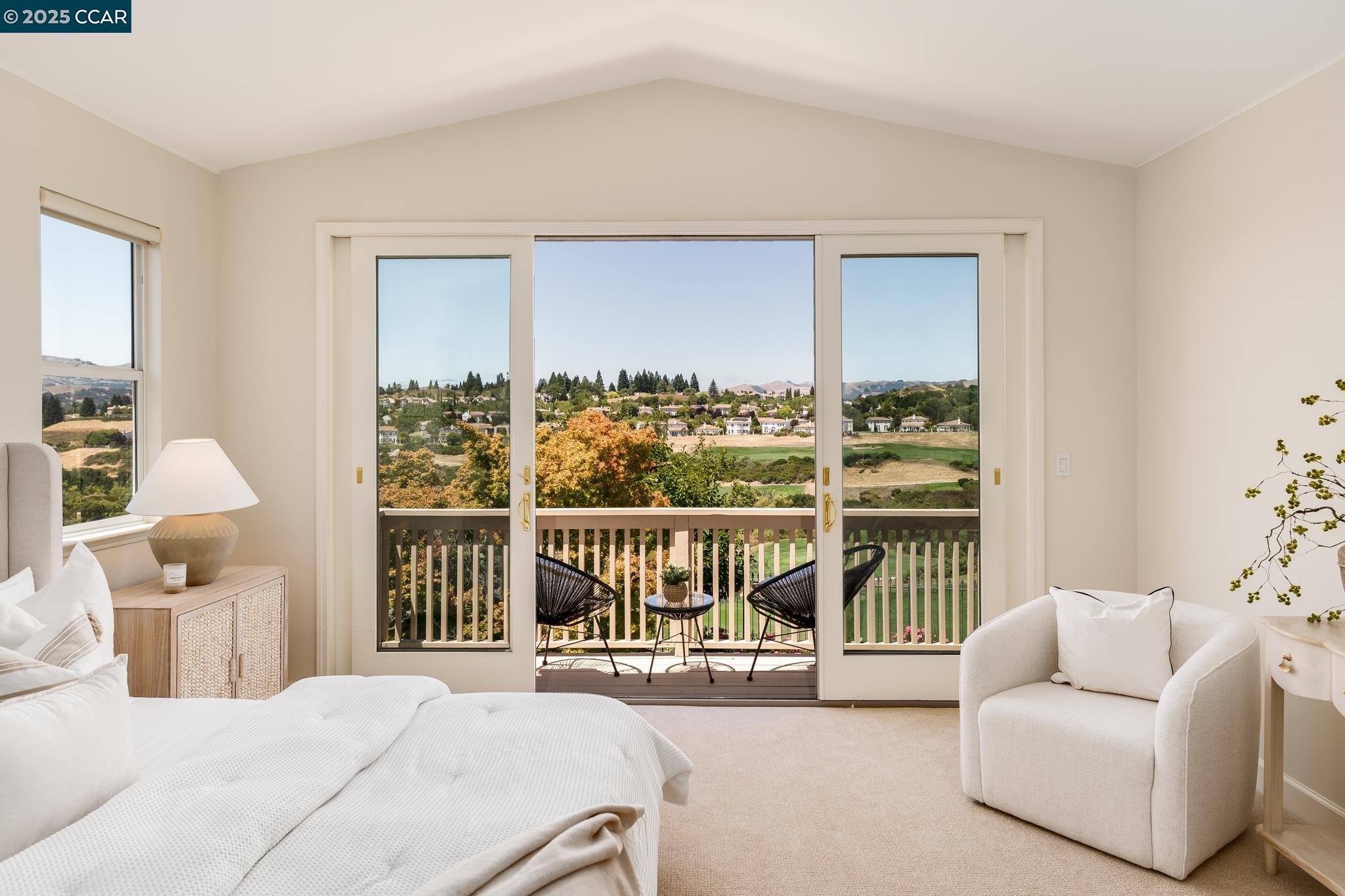 9356 Mediar Dr