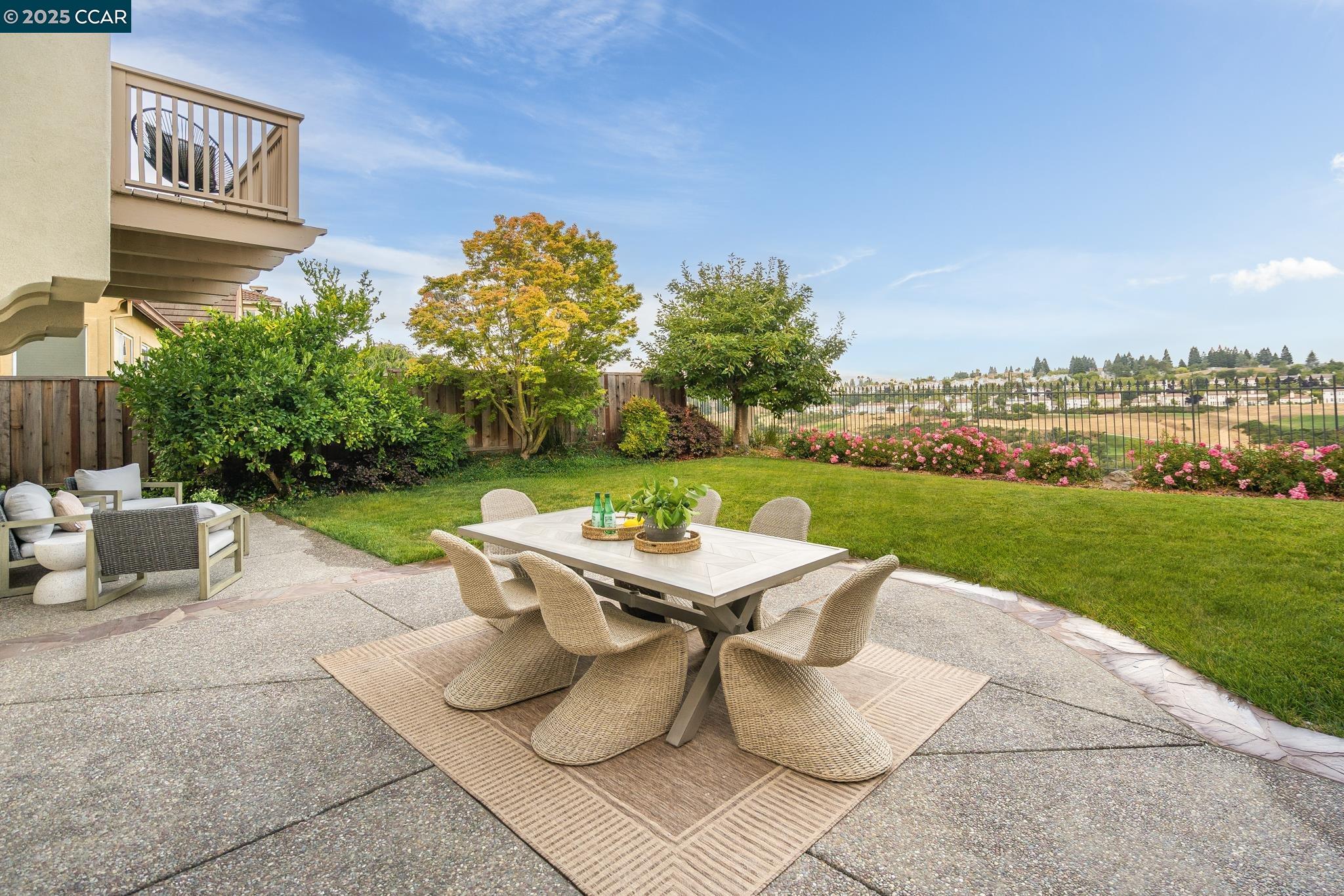 9356 Mediar Dr