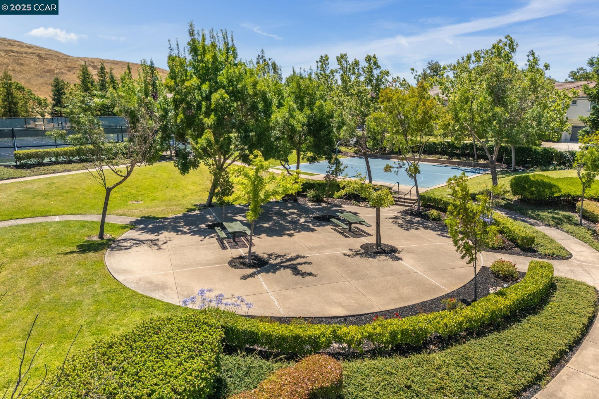 9356 Mediar Dr