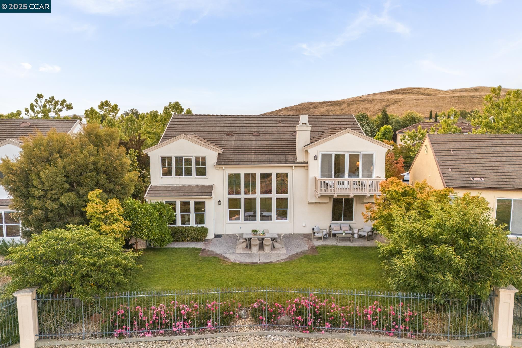 9356 Mediar Dr