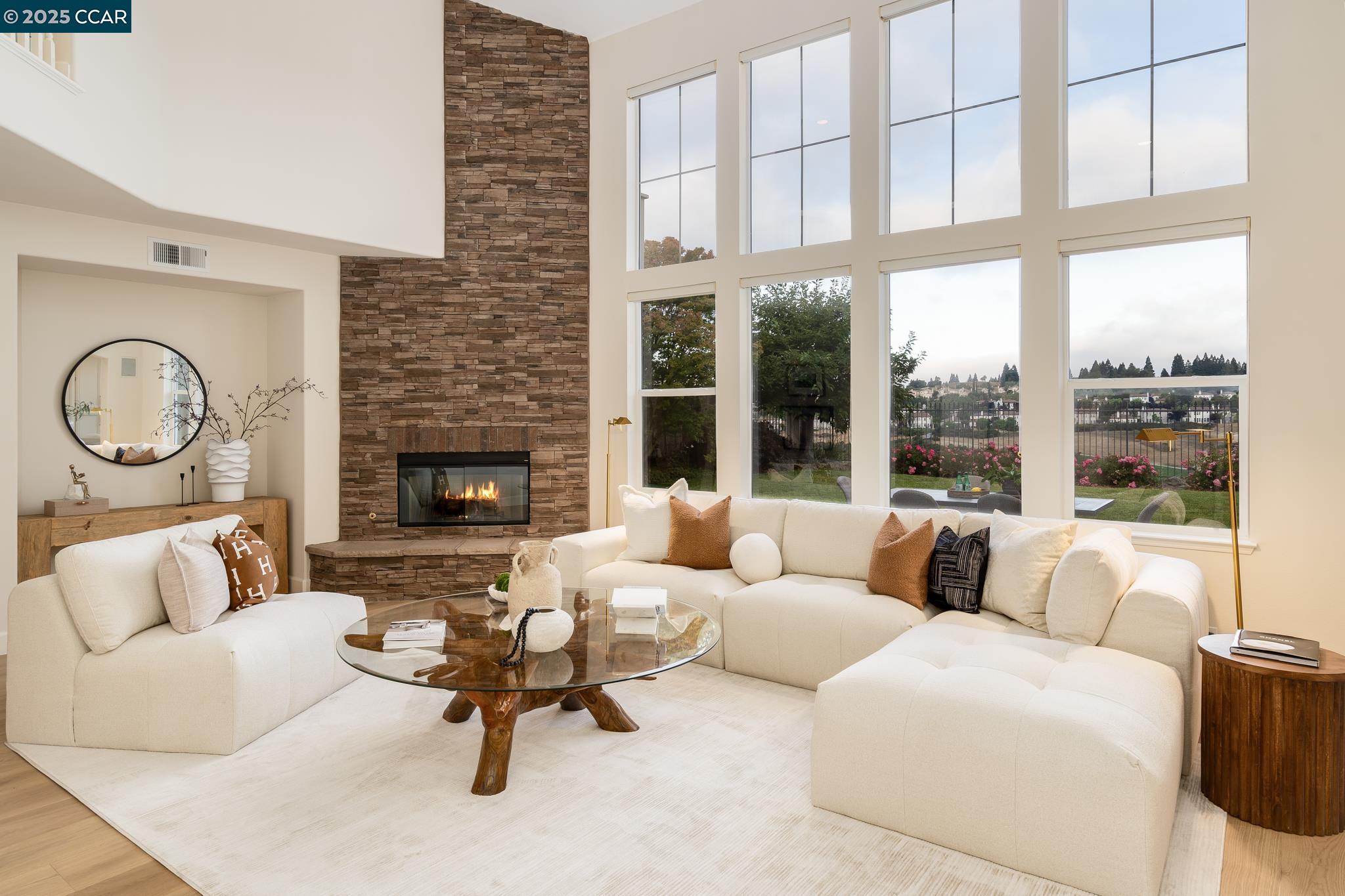 9356 Mediar Dr