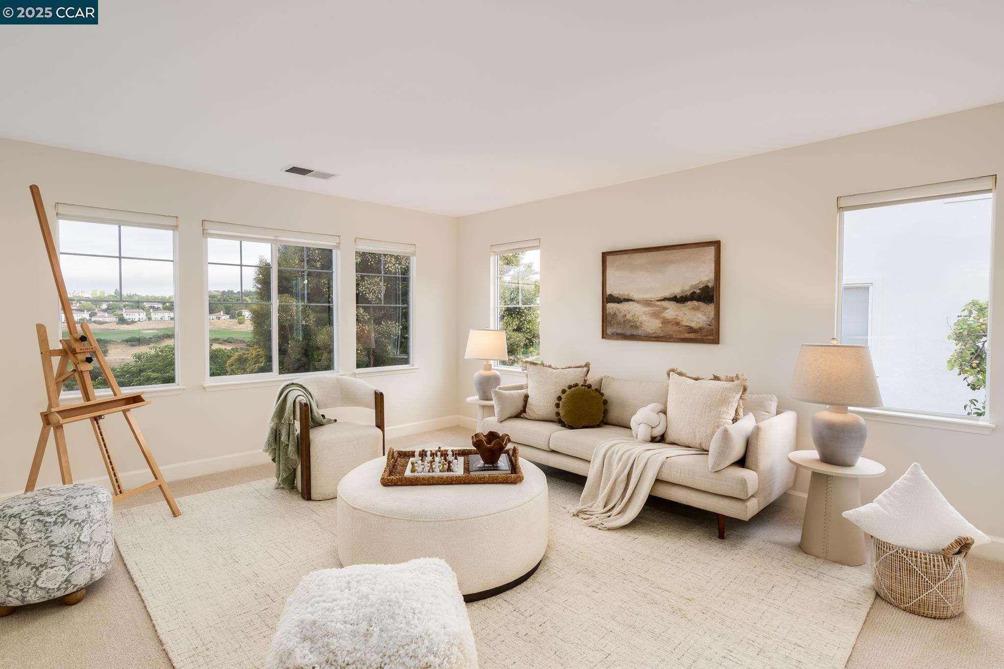 9356 Mediar Dr