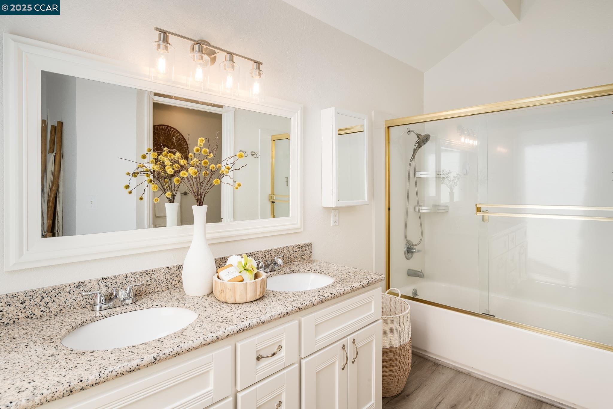 3010 Lakemont Dr # 5