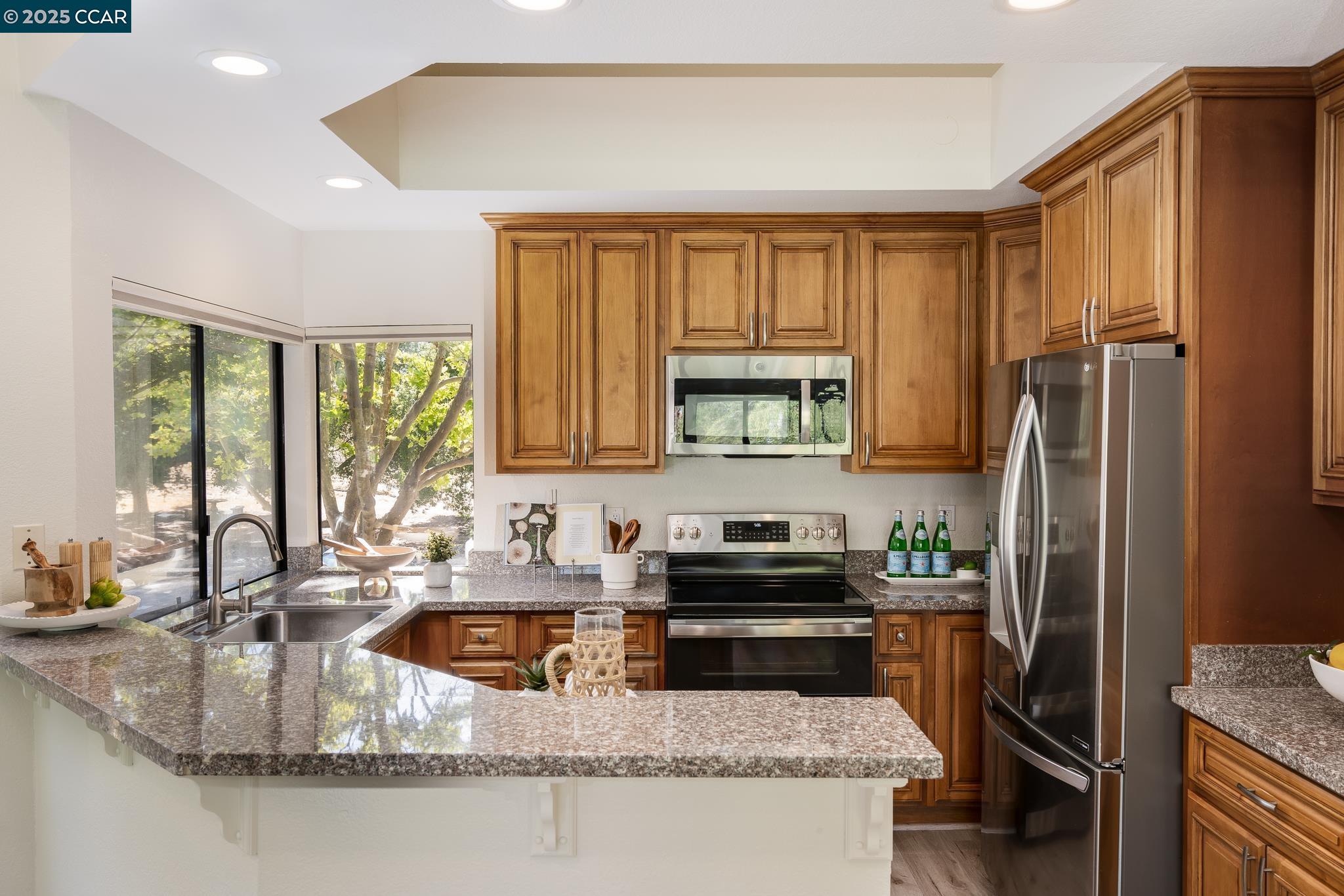 3010 Lakemont Dr # 5