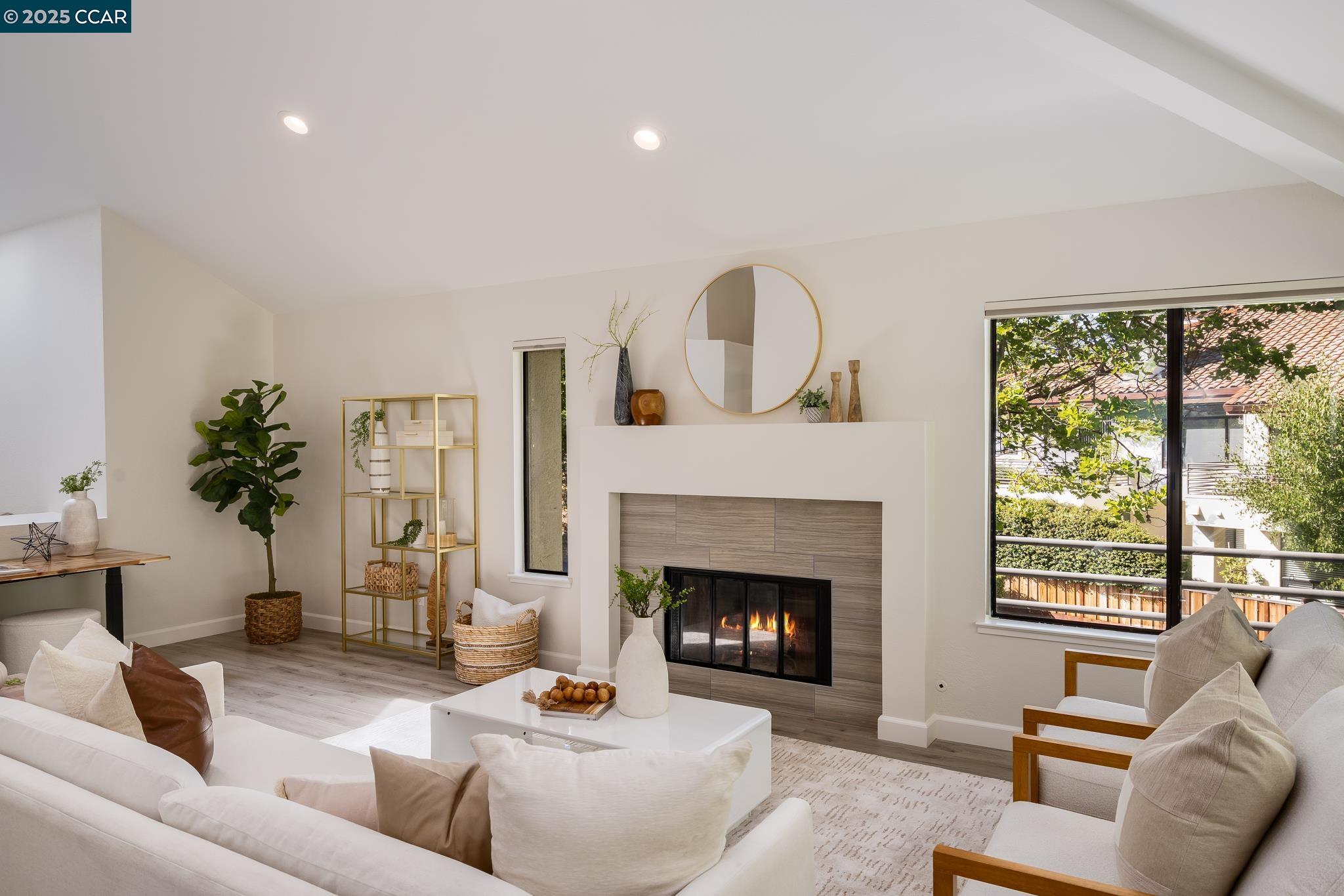 3010 Lakemont Dr # 5