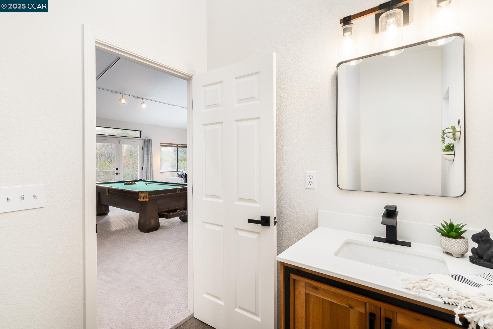 231 Orchard Rd