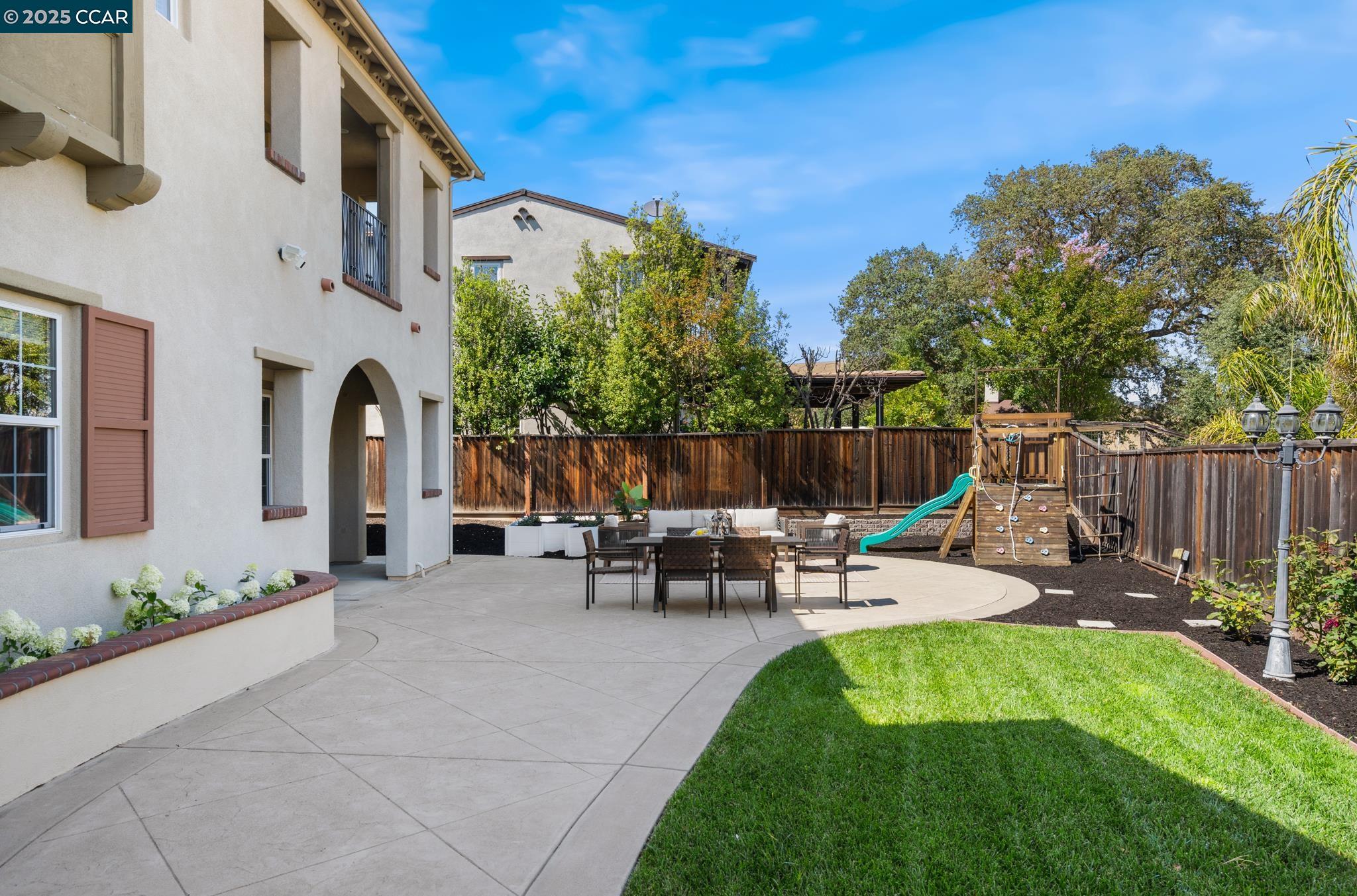 206 Glory Lily Ct