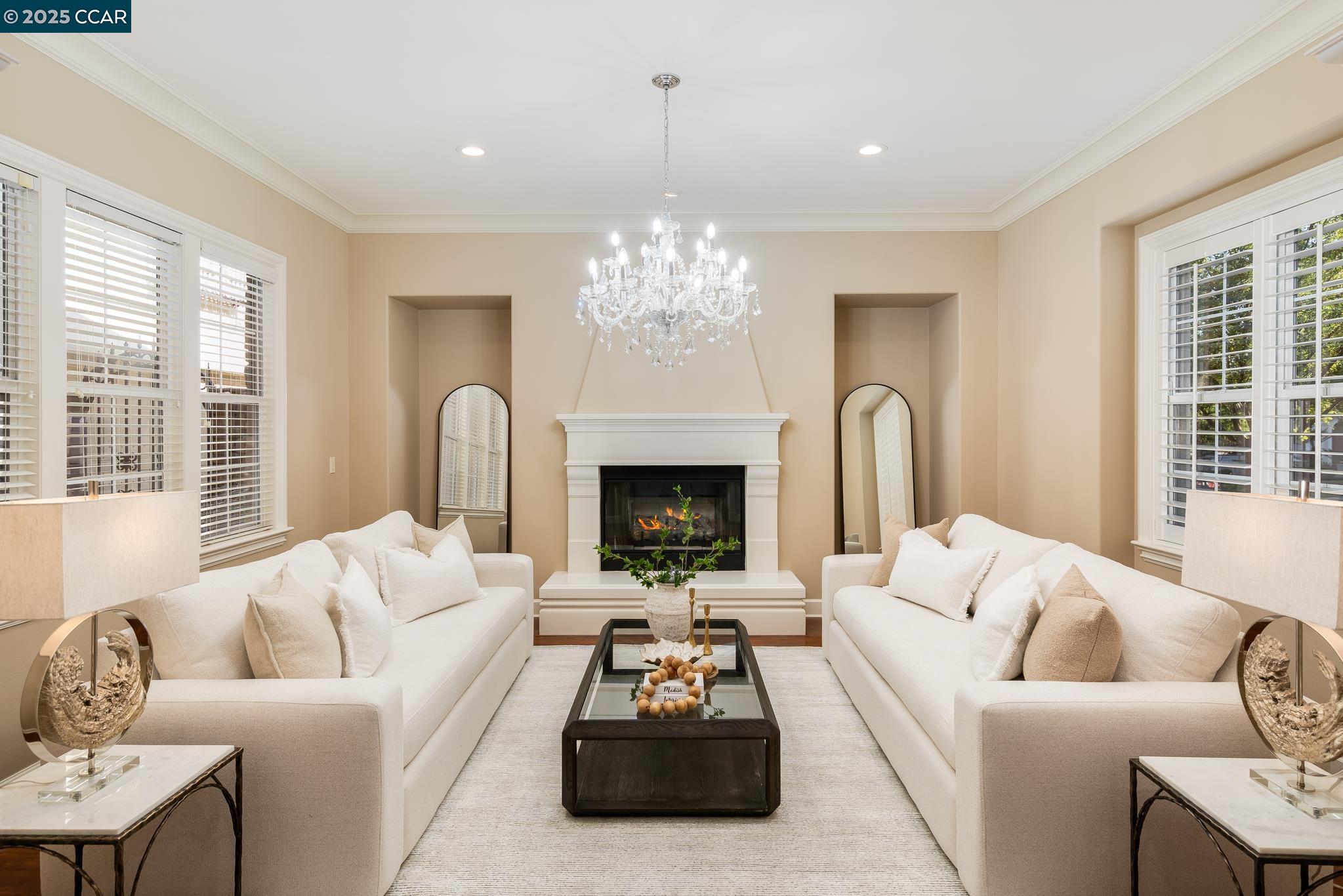 206 Glory Lily Ct
