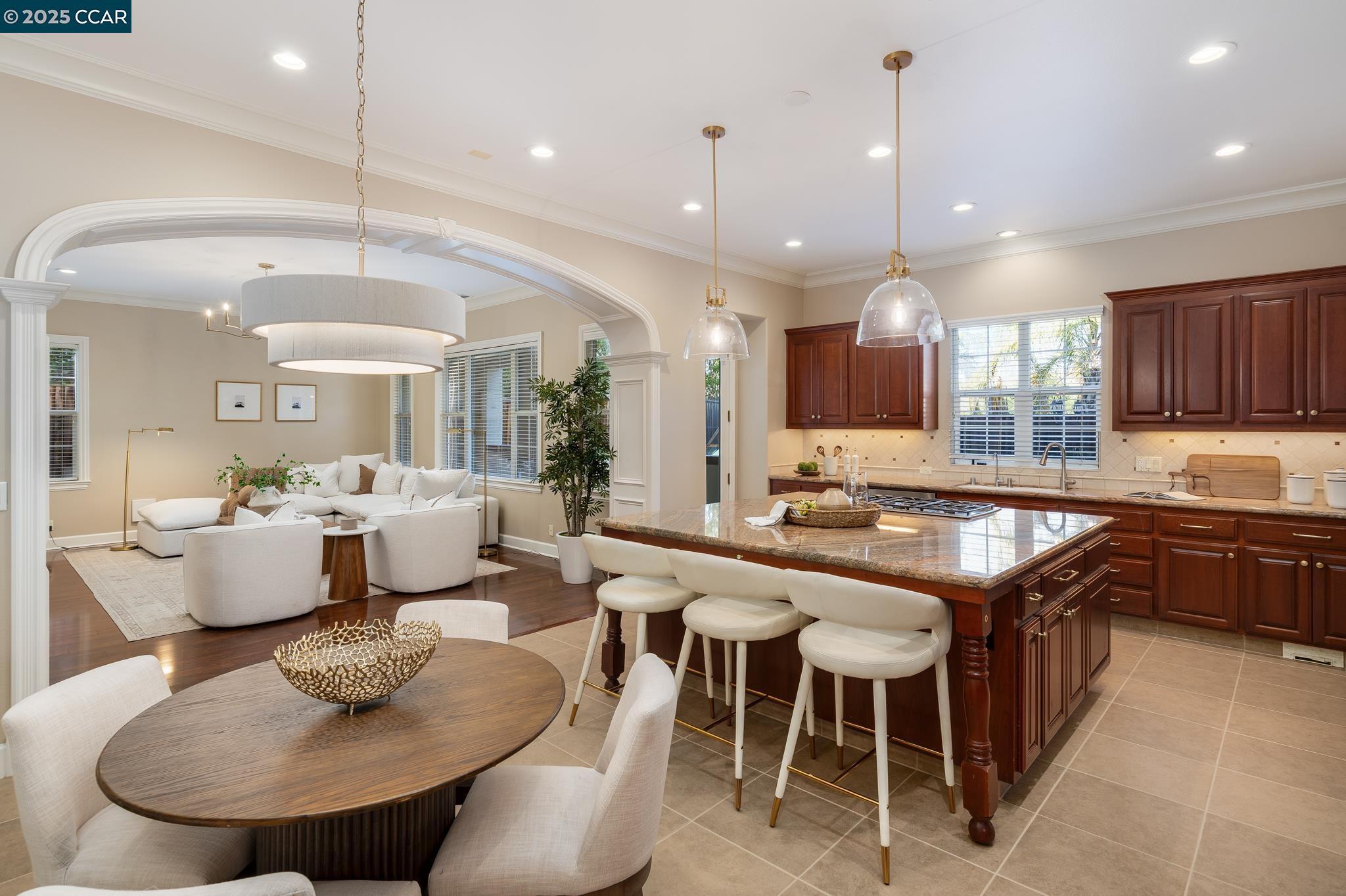 206 Glory Lily Ct