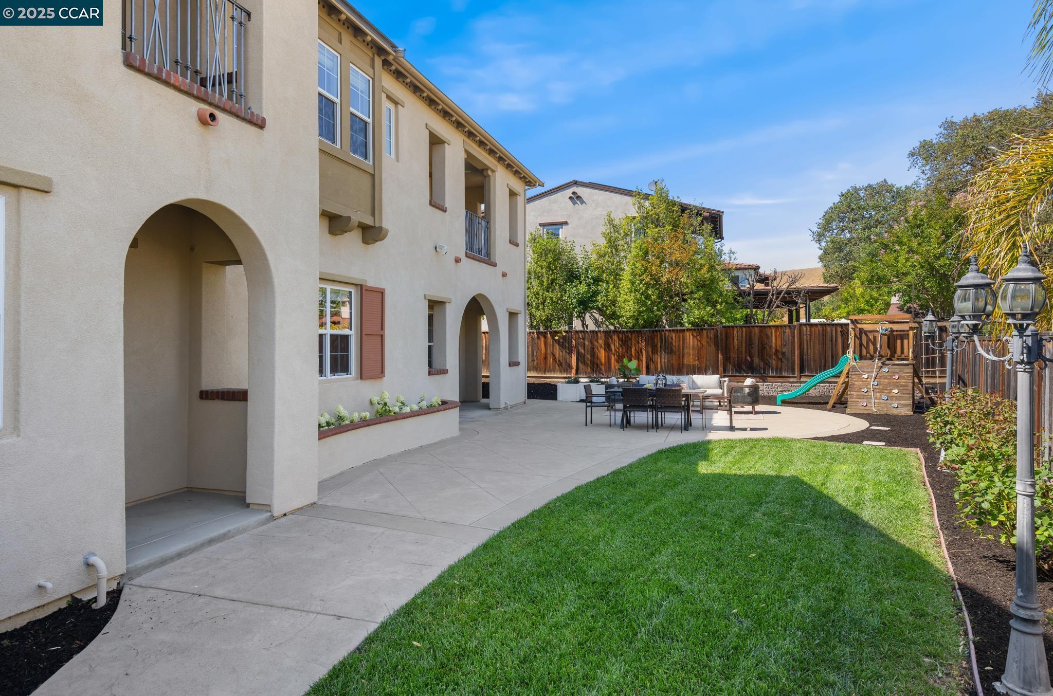 206 Glory Lily Ct
